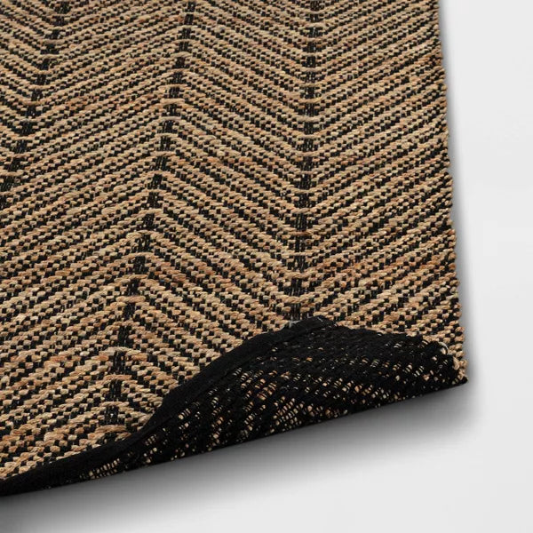 Handloom Chevron Runner Rug Black Abstract Pattern 2'4"x7'