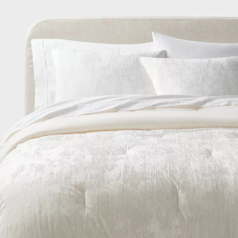 3pc Luxe Distressed Crinkle Velvet Comforter and Sham Set - King