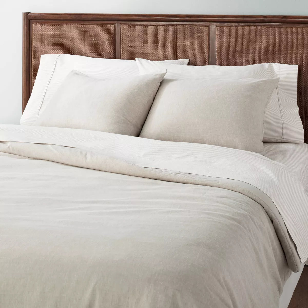 3pc Linen Blend Comforter Set - King