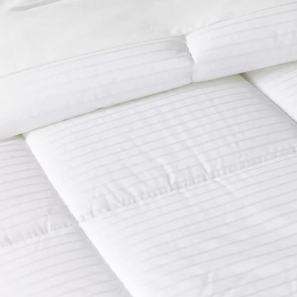 All Seasons Cool Plush Down Alternative Comforter - King