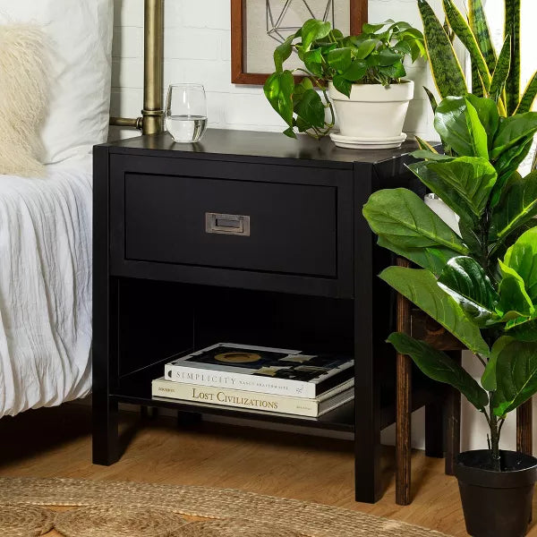 Single Drawer Classic Bedside Table Nightstand
