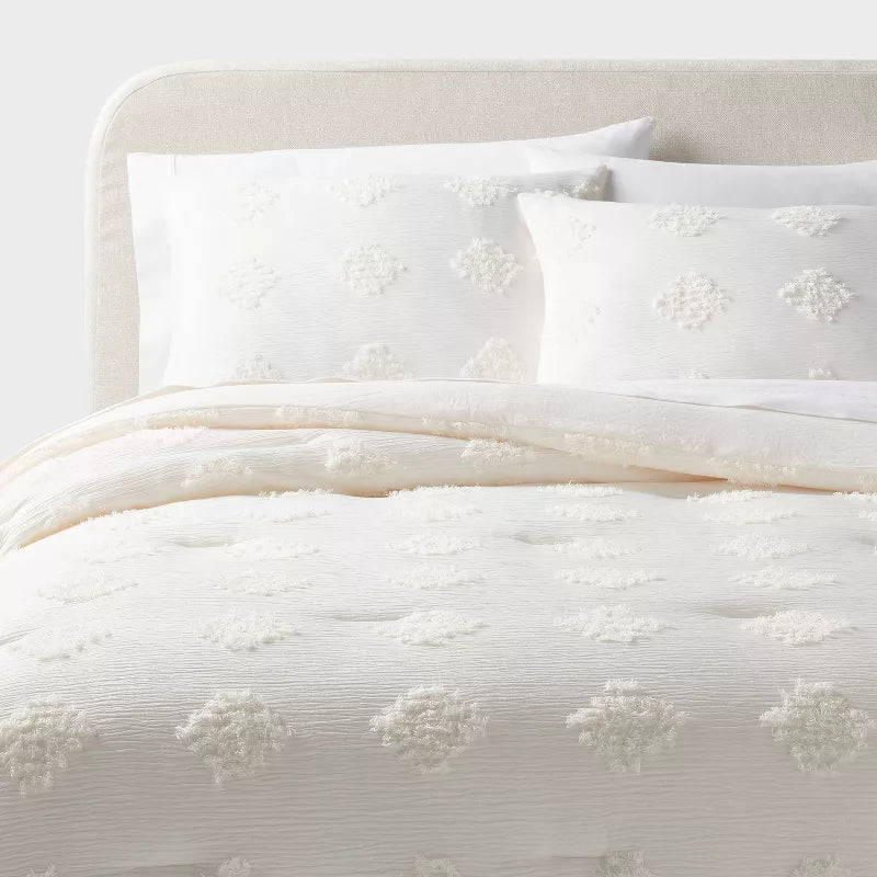 Tufted Diamond Crinkle Comforter - Full/Queen