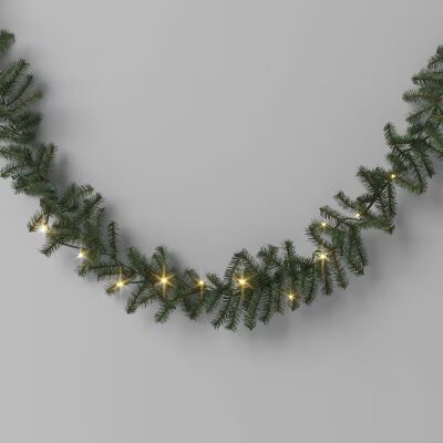 Christmas Pre-Lit Artificial Pine Garland Green with LED Lights, final cut