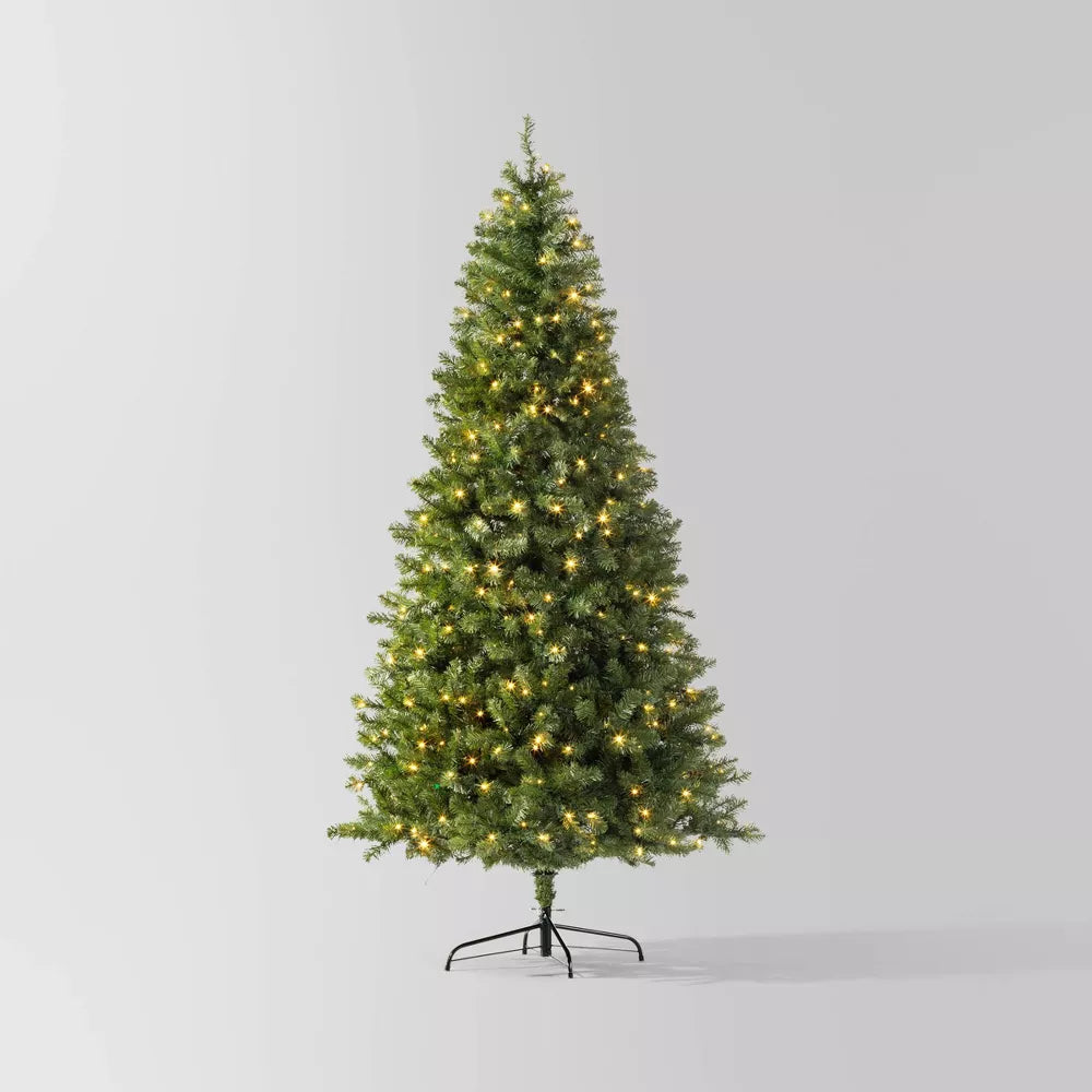 Pre-Lit LED Alberta Spruce Artificial Christmas Tree, final cut