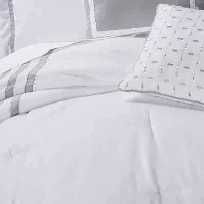 8pc Applique Border Comforter Bedding Set - King