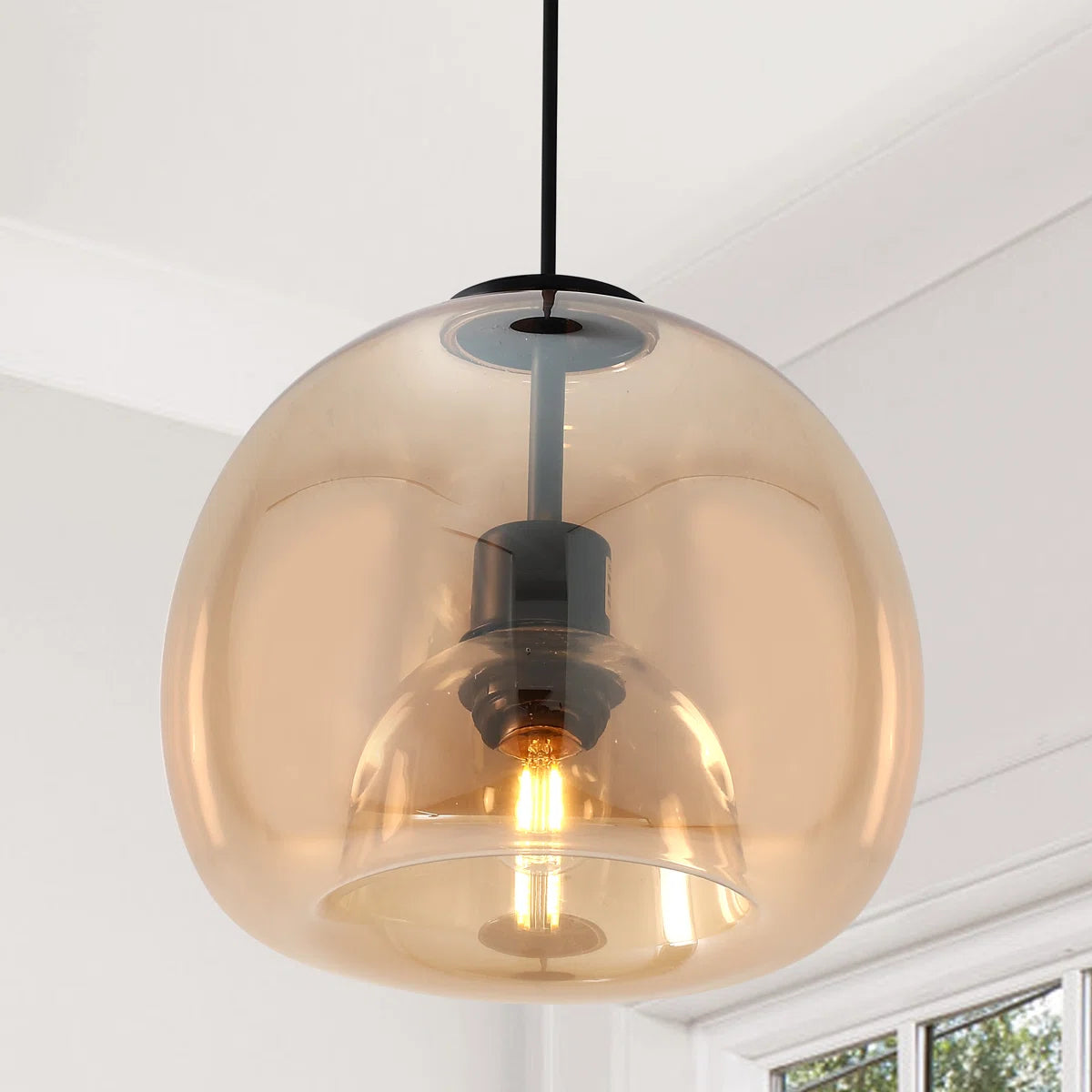 Govinda 1 - Light Single/Shaded Globe Pendant