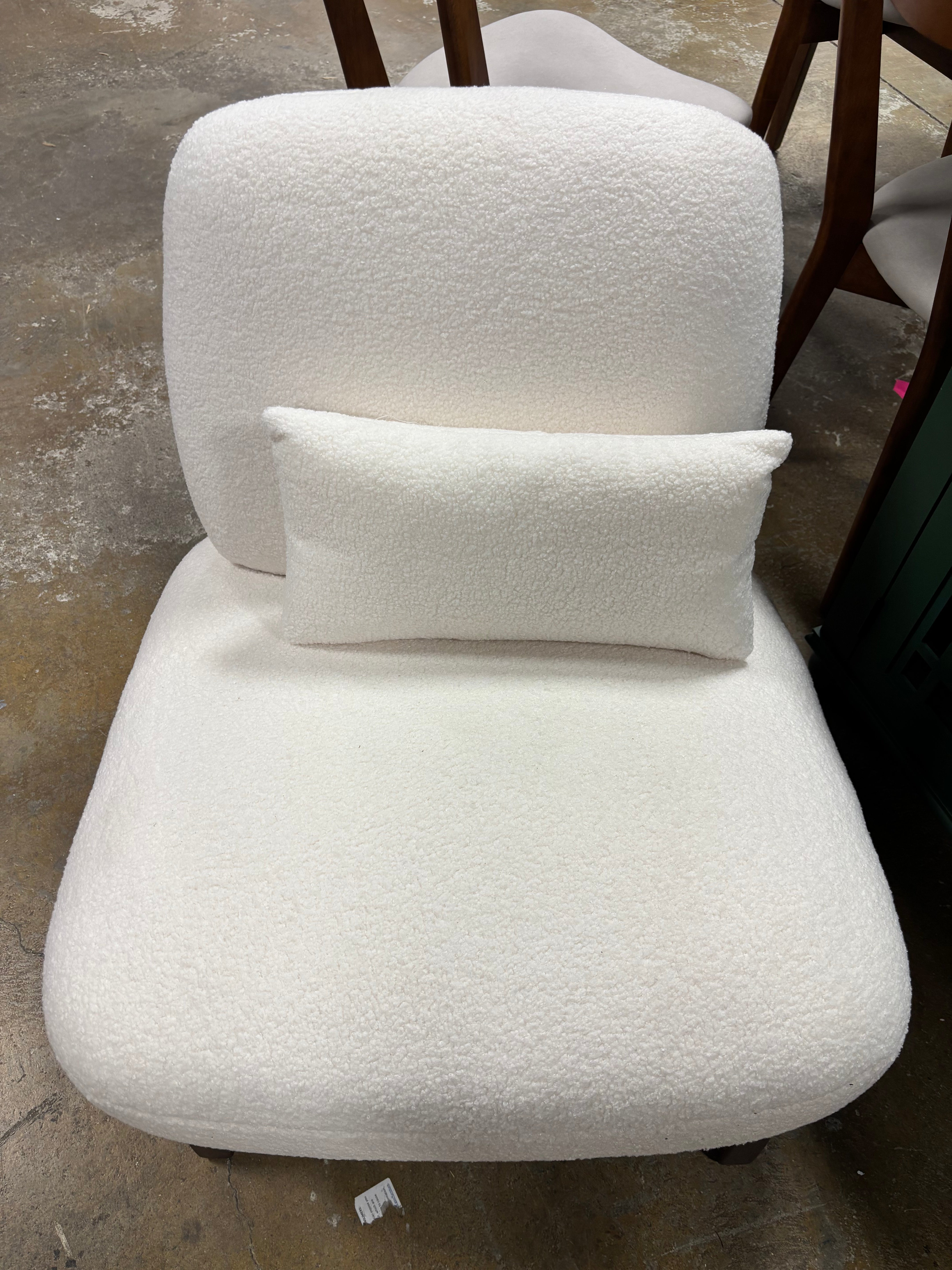 Sherpa Upholstered Accent Lounge Chair With Wood Leg SHOWROOM ITEM