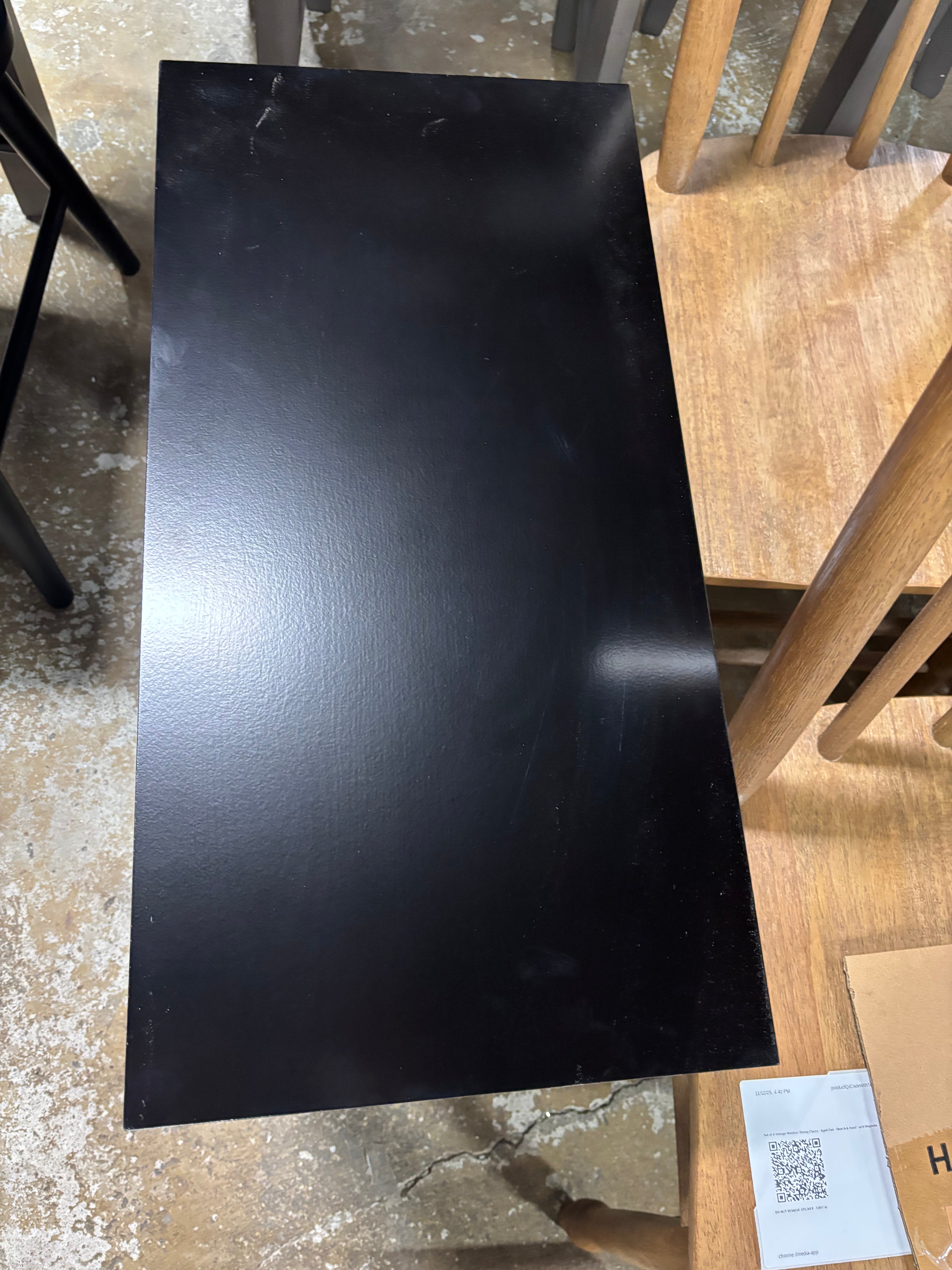 Baja Chairside End Table - Black SHOWROOM ITEM