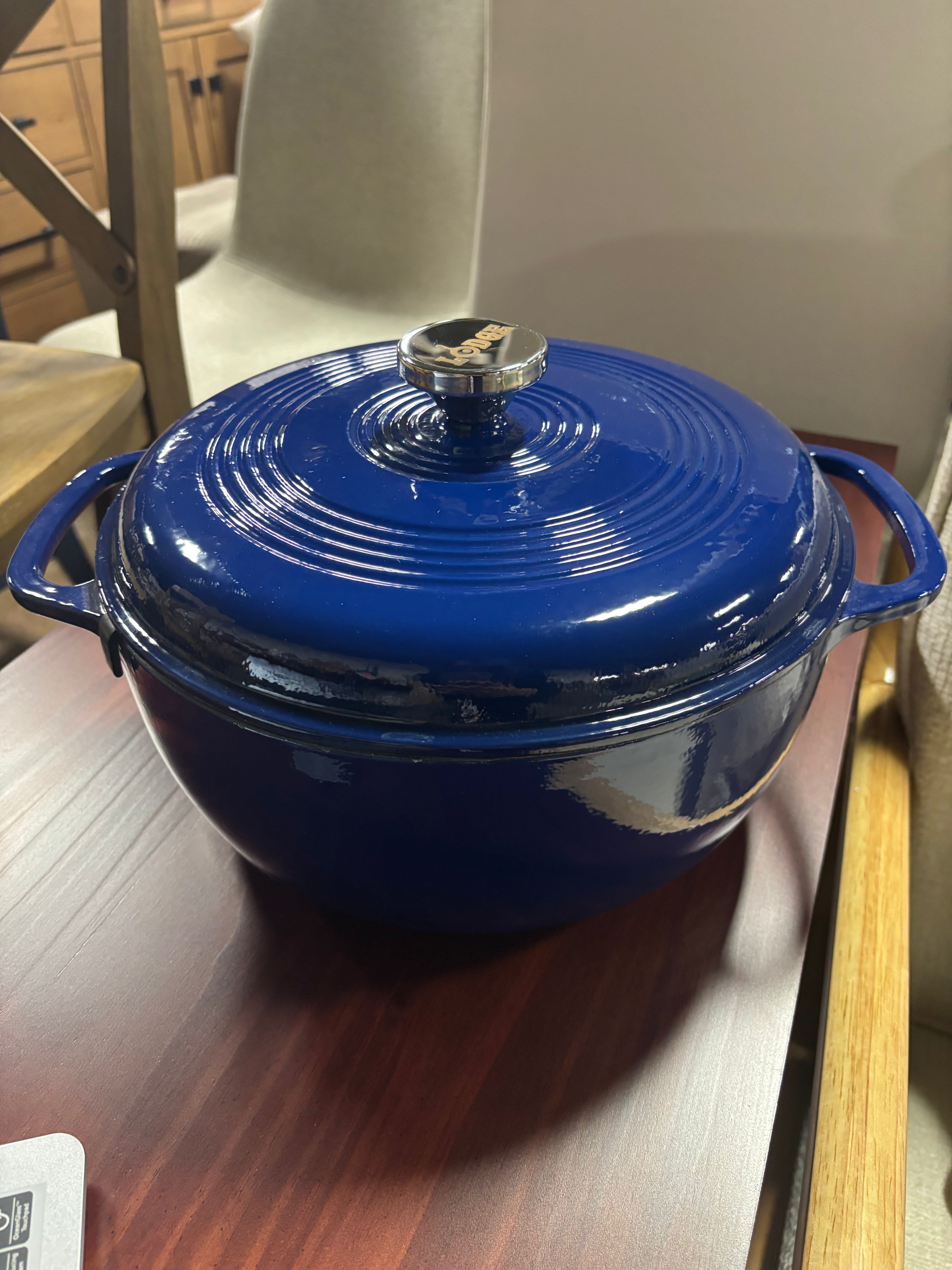 Lodge 6qt Cast Iron Enamel Dutch Oven Blue SHOWROOM ITEM