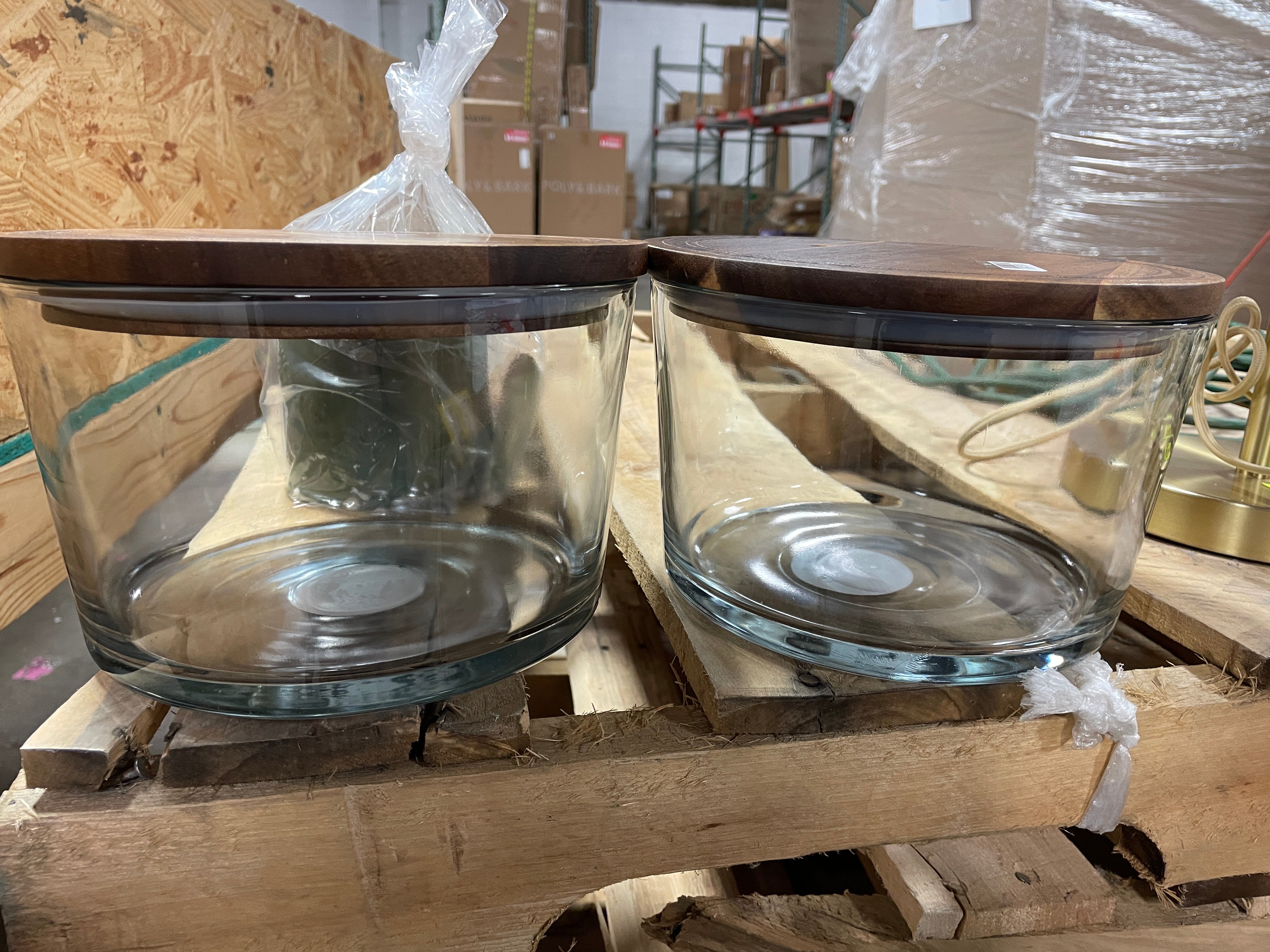 Set of 2 Glass Serve Bowl with Wood Lid