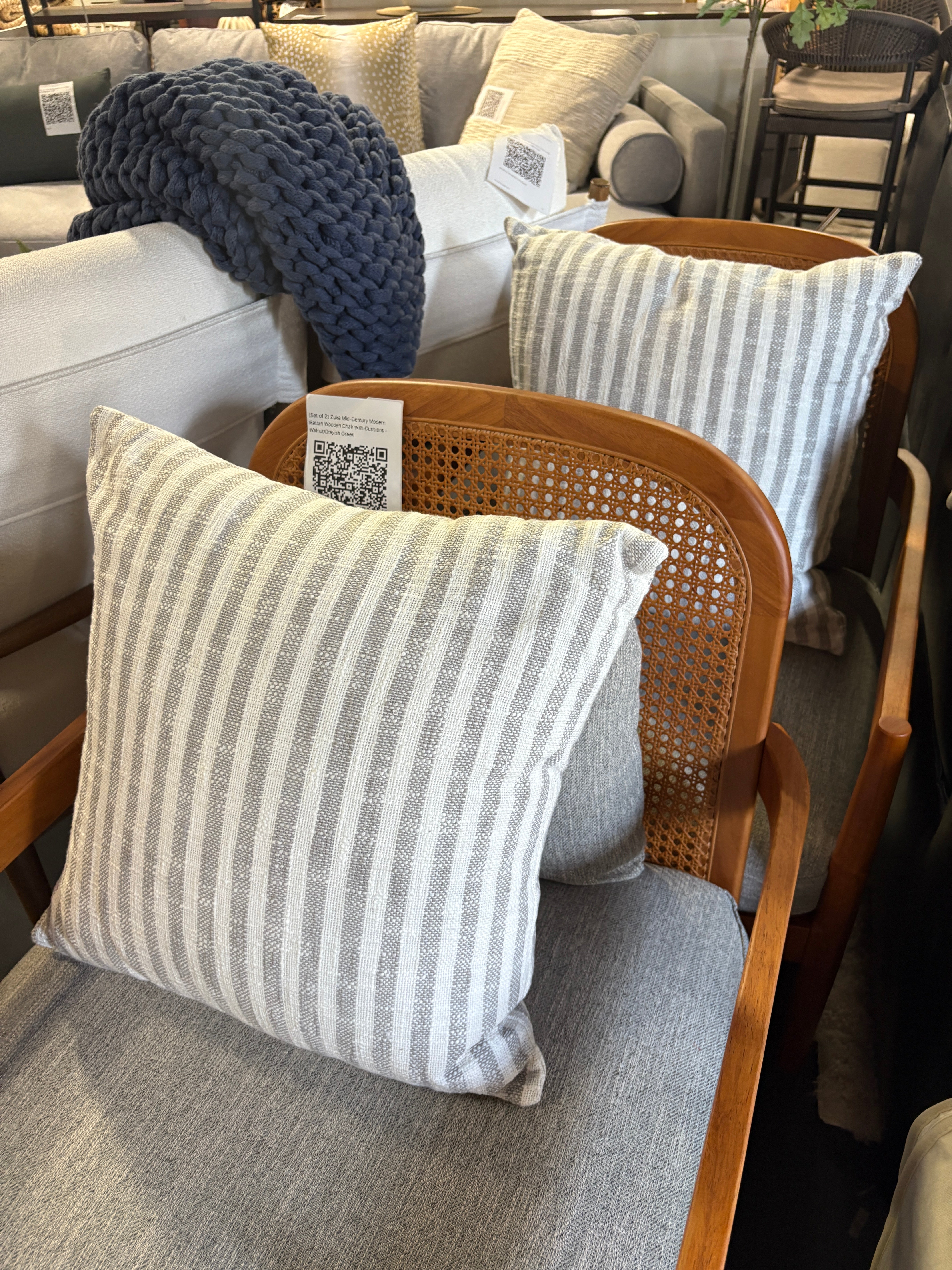 2-Pack Yarn-Dyed Patterns Gray Throw Pillows SHOWROOM ITEM