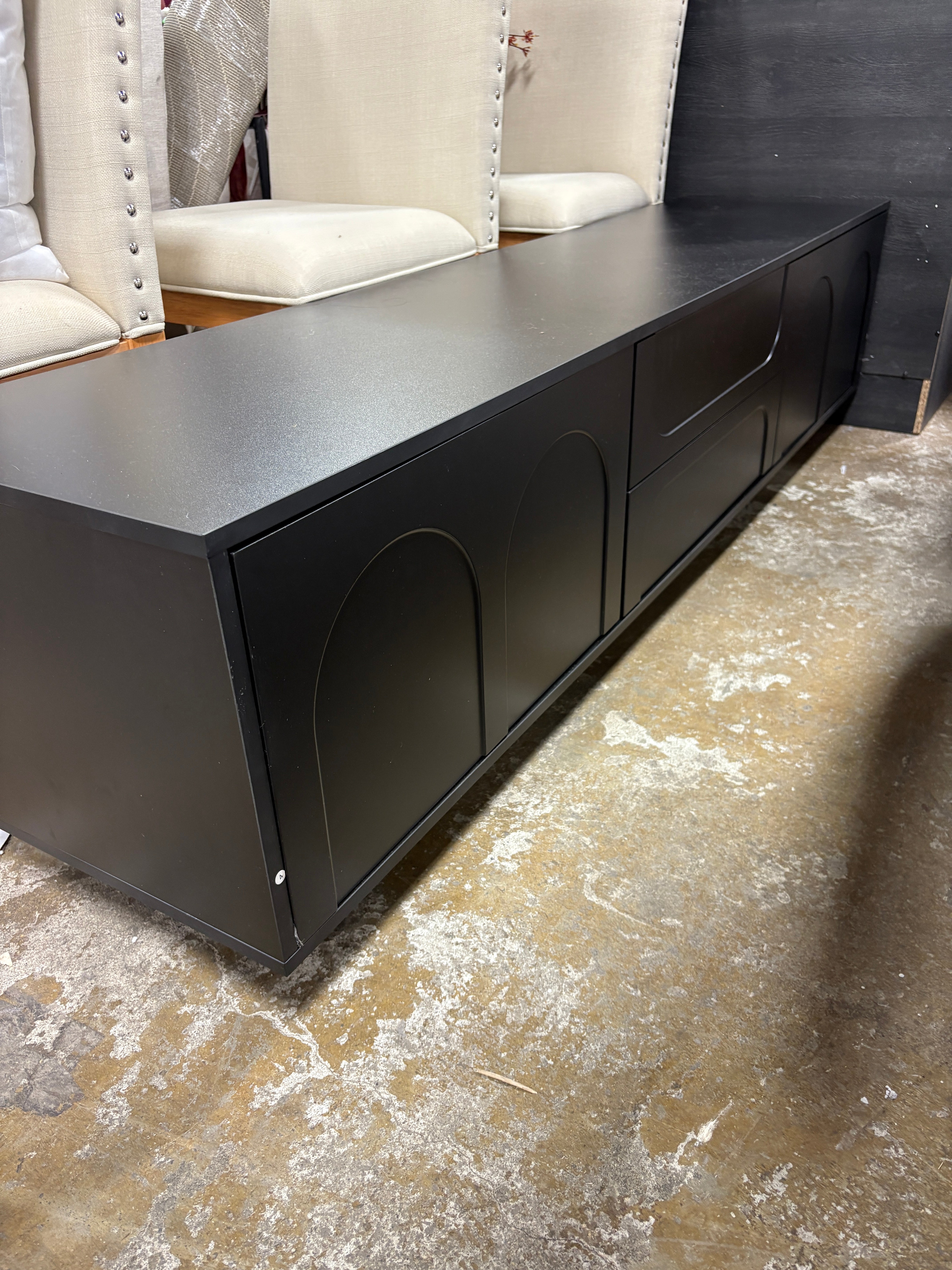 ModernLuxe Cream Style TV Stand with Arched Doors SHOWROOM ITEM