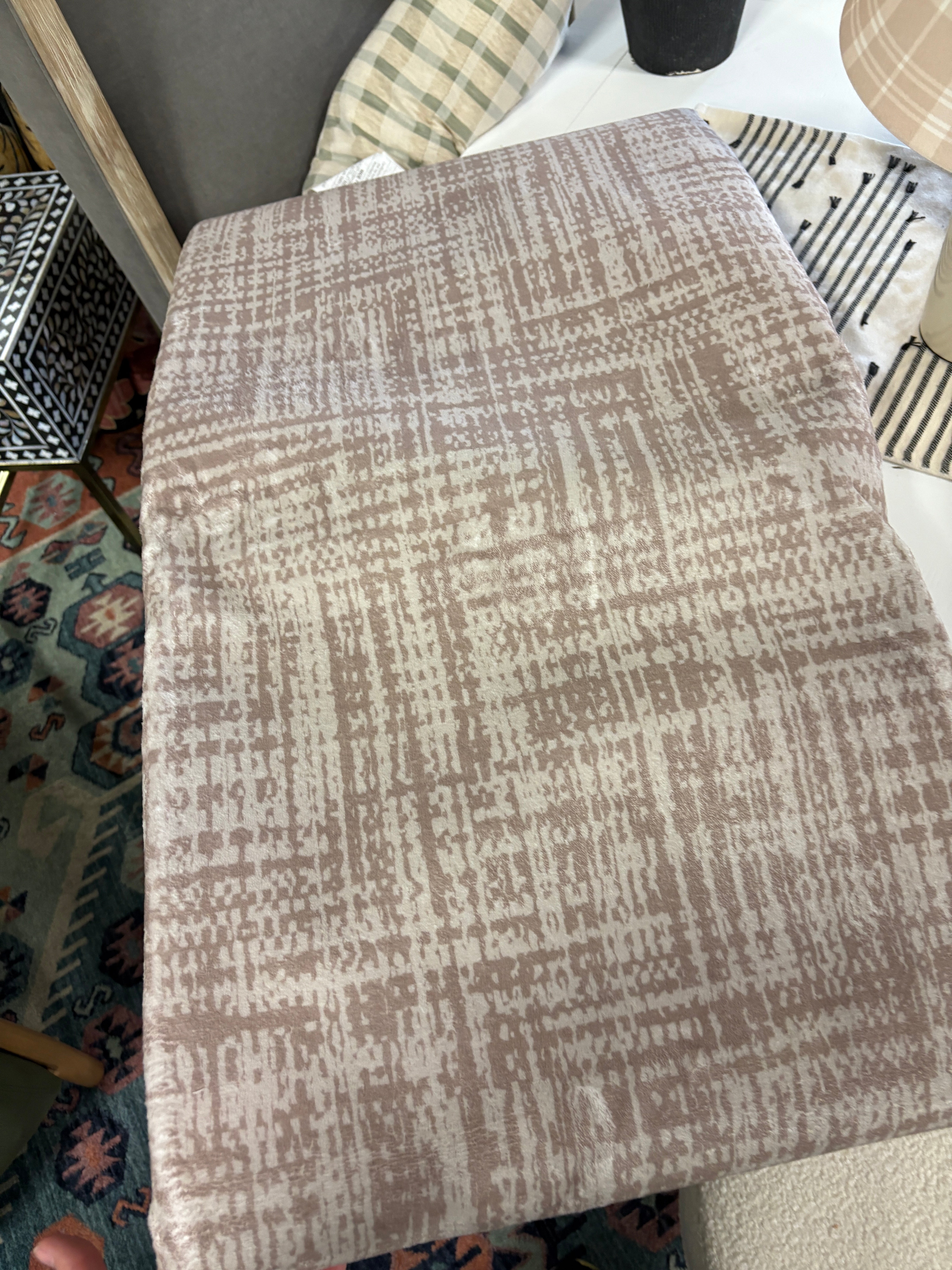 9x12 Washable Modern Checkered Area Rug SHOWROOM ITEM