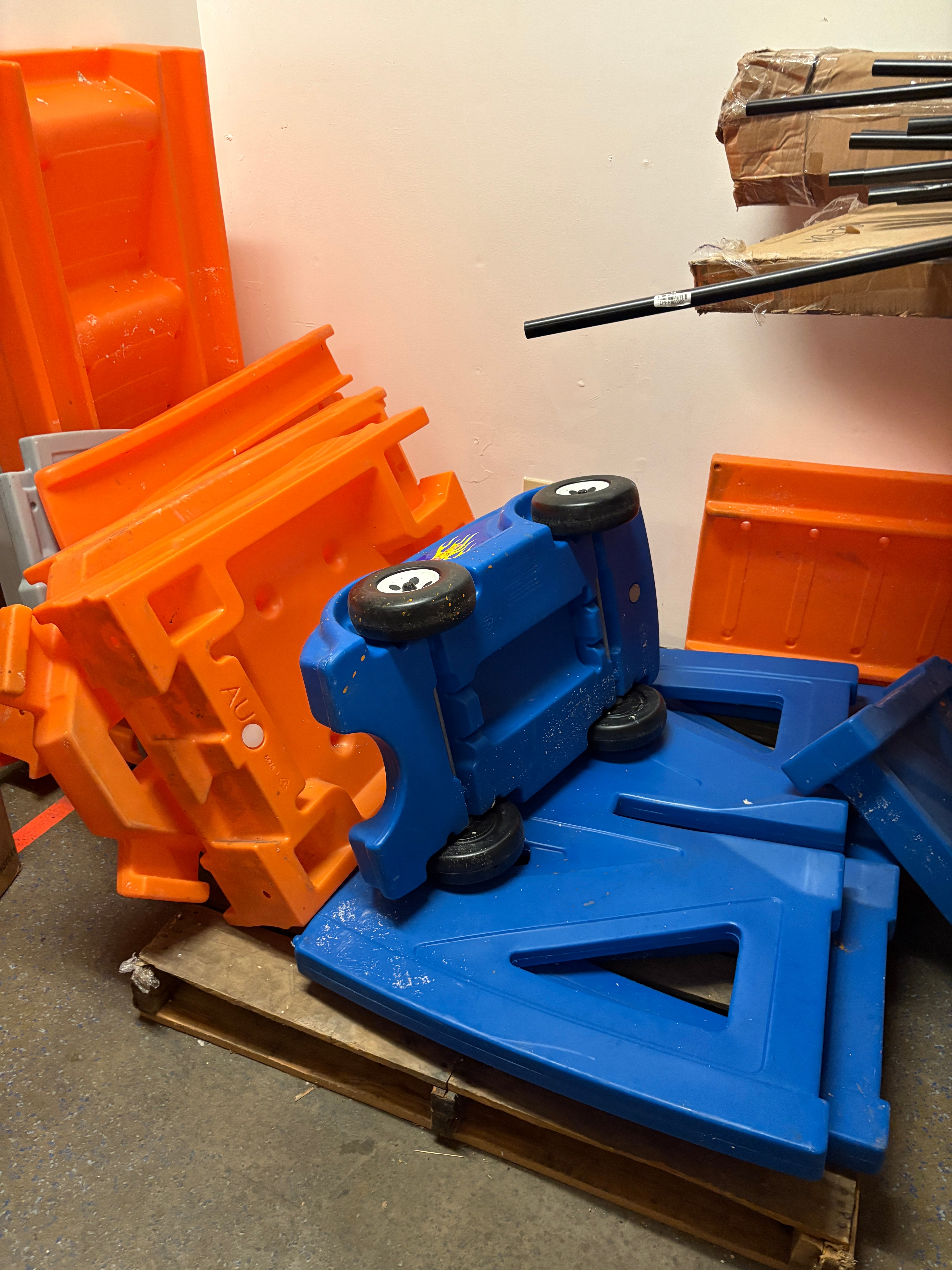Step2 Hot Wheels Coaster