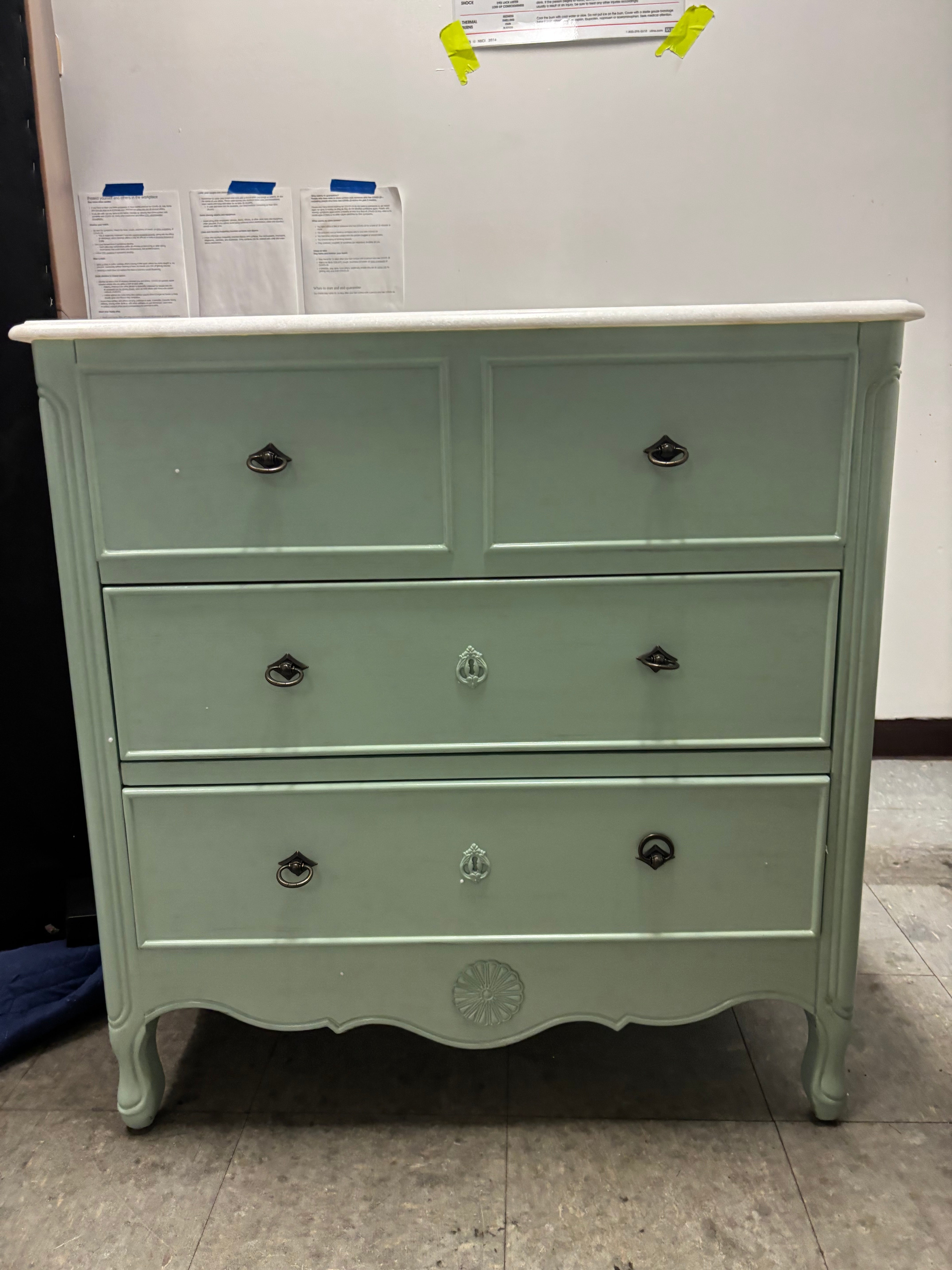 Medina 34'' Free Standing Single Bathroom Vanity SHOWROOM ITEM