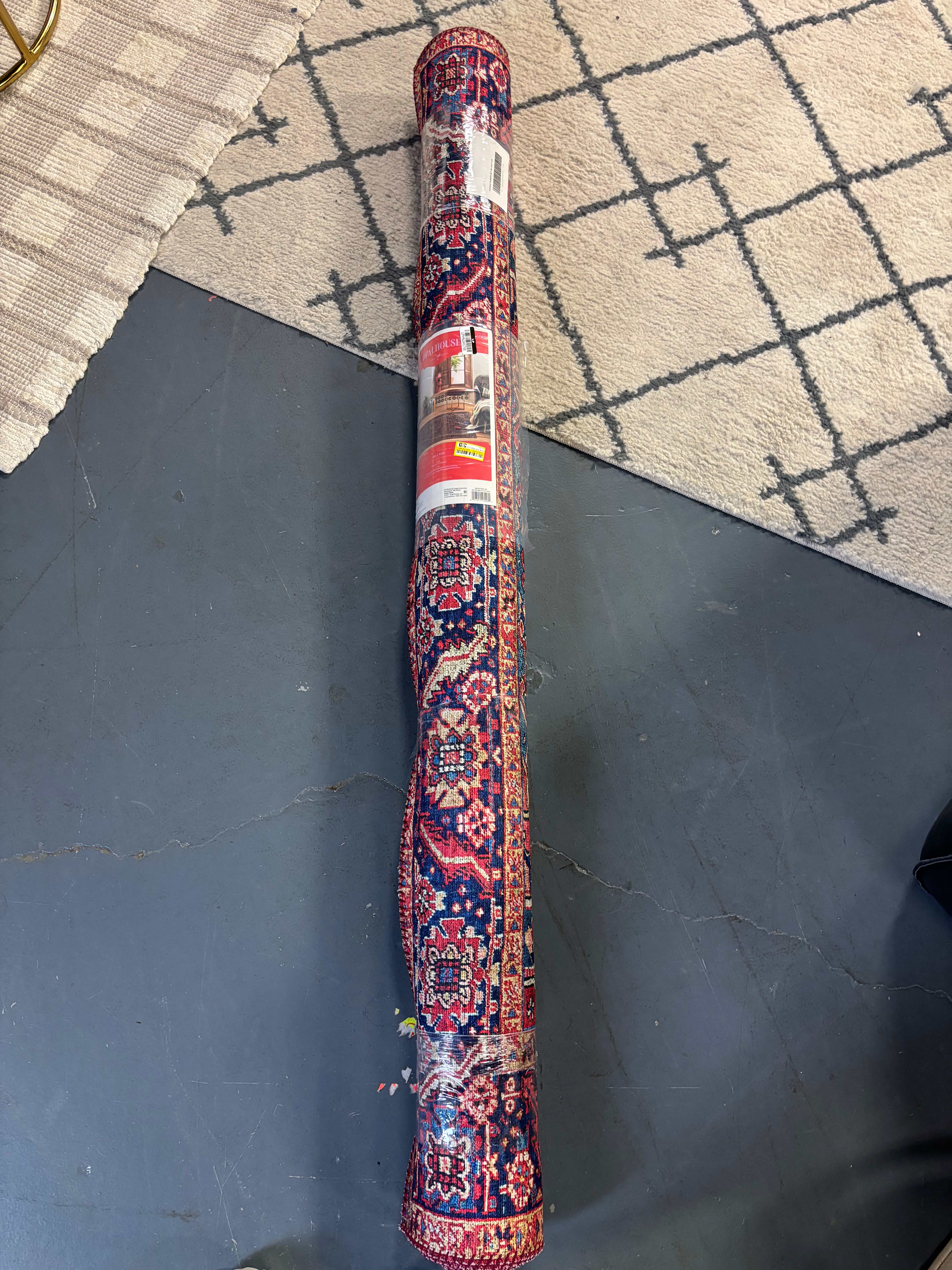 5' x 7' Brya Ave Bold Persian Style Rug - Red/Navy  SHOWROOM ITEM