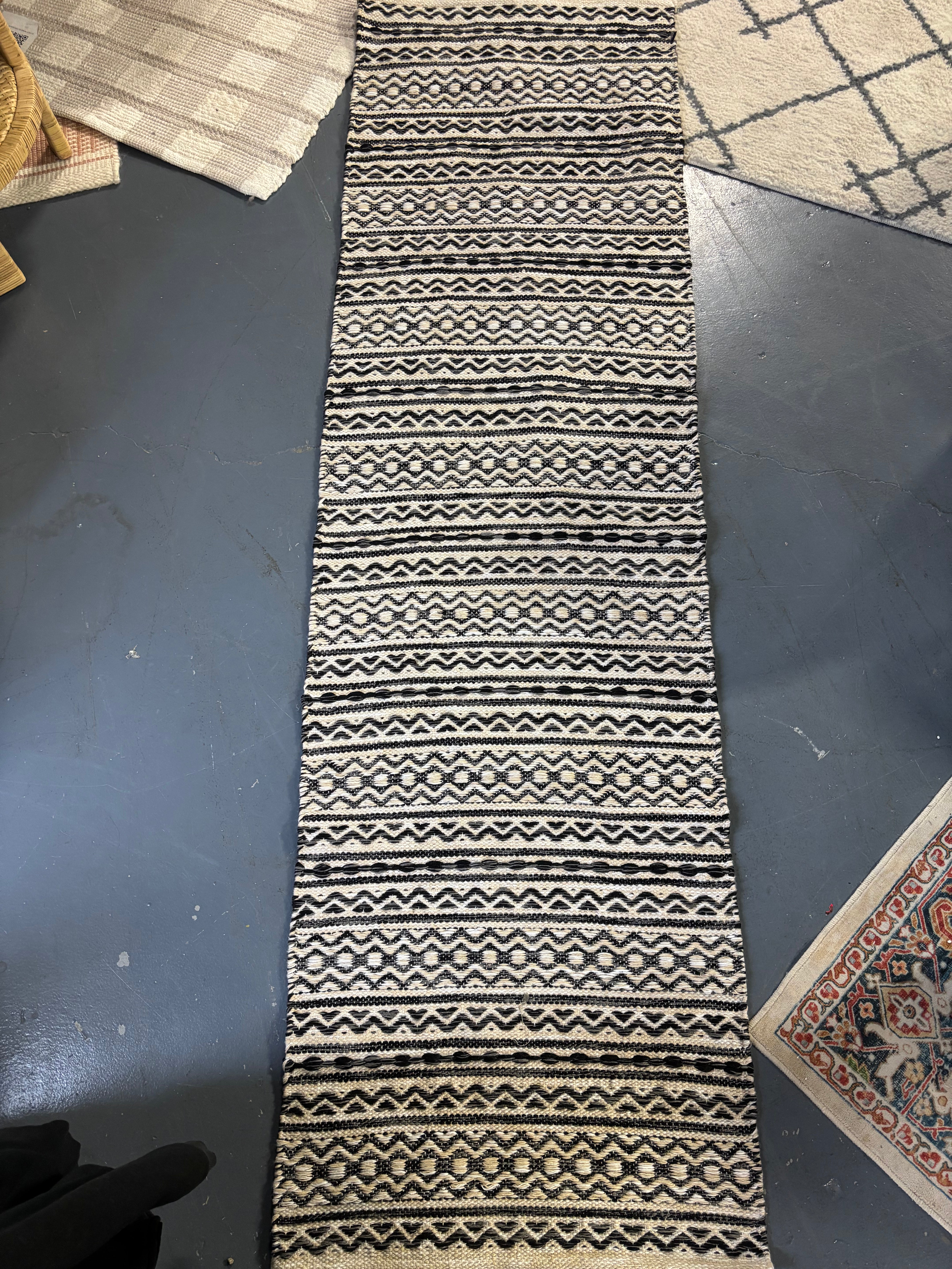 2' x 7' Washable Norwalk Stripe Runner Rug- Black/White SHOWROOM ITEM