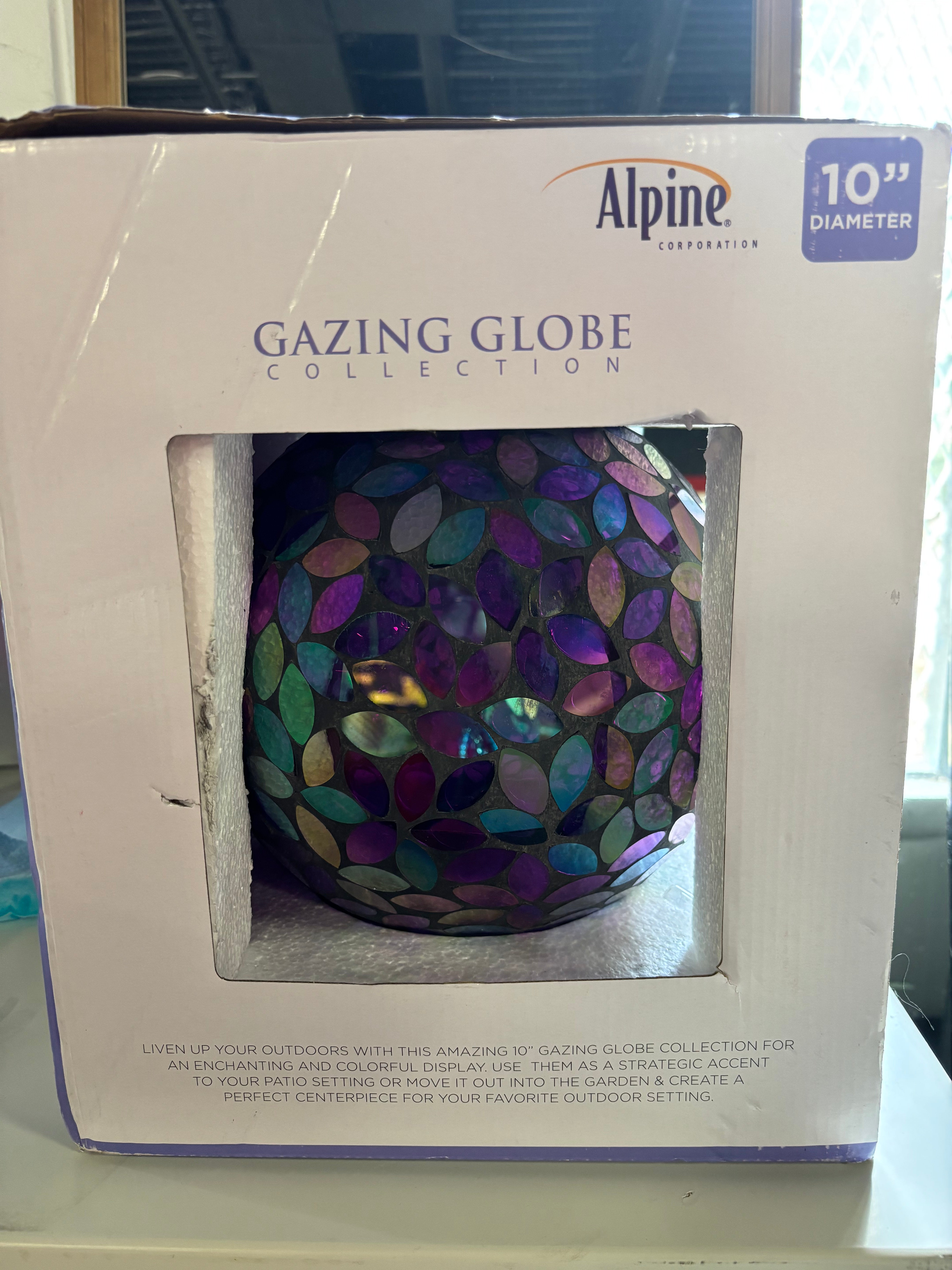 11" Solar Mosaic Iron/Glass Gazing Globe with Stand - Purple SHOWROOM ITEM