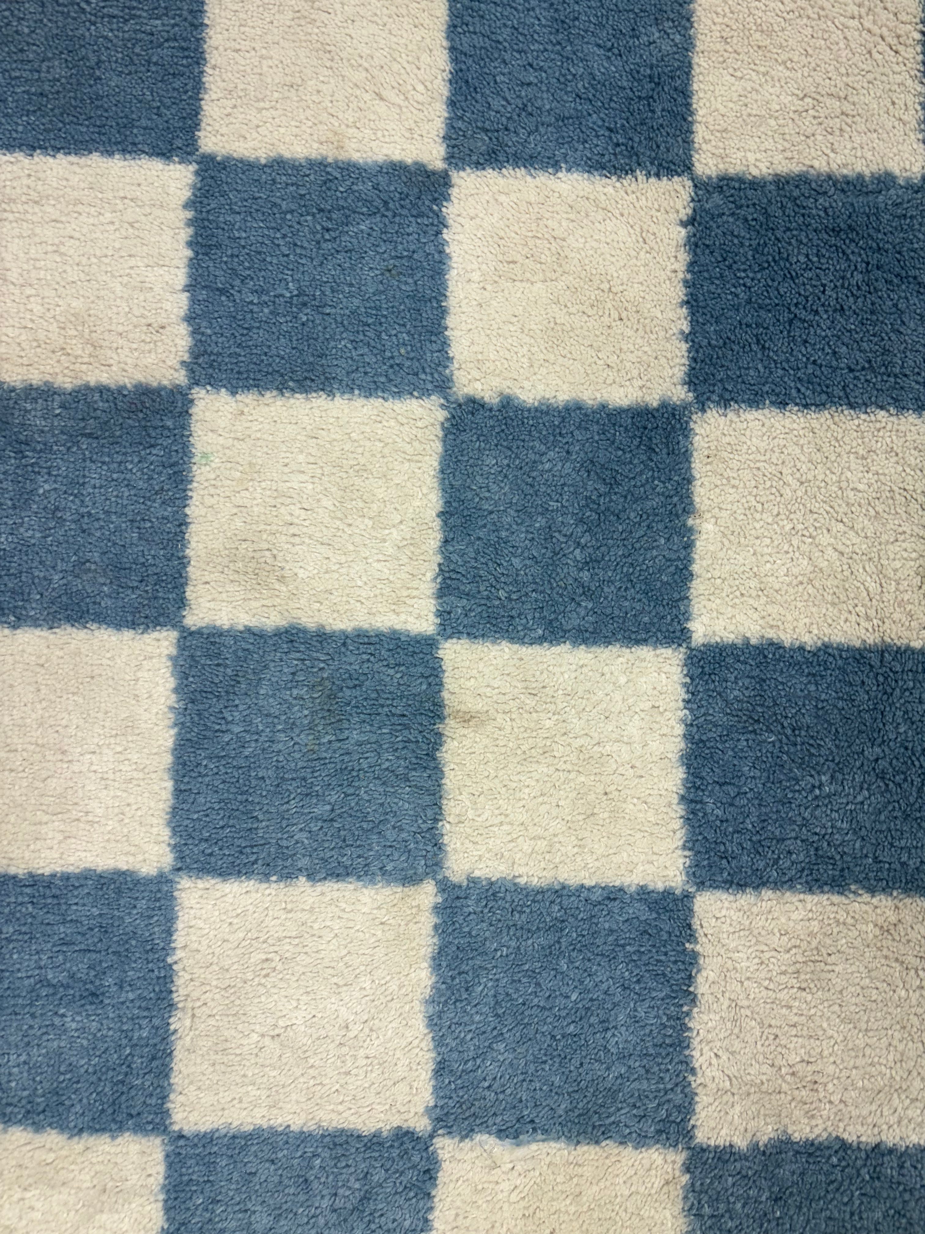 4' x 5'5" Kids' Area Rug Checker - Blue SHOWROOM ITEM
