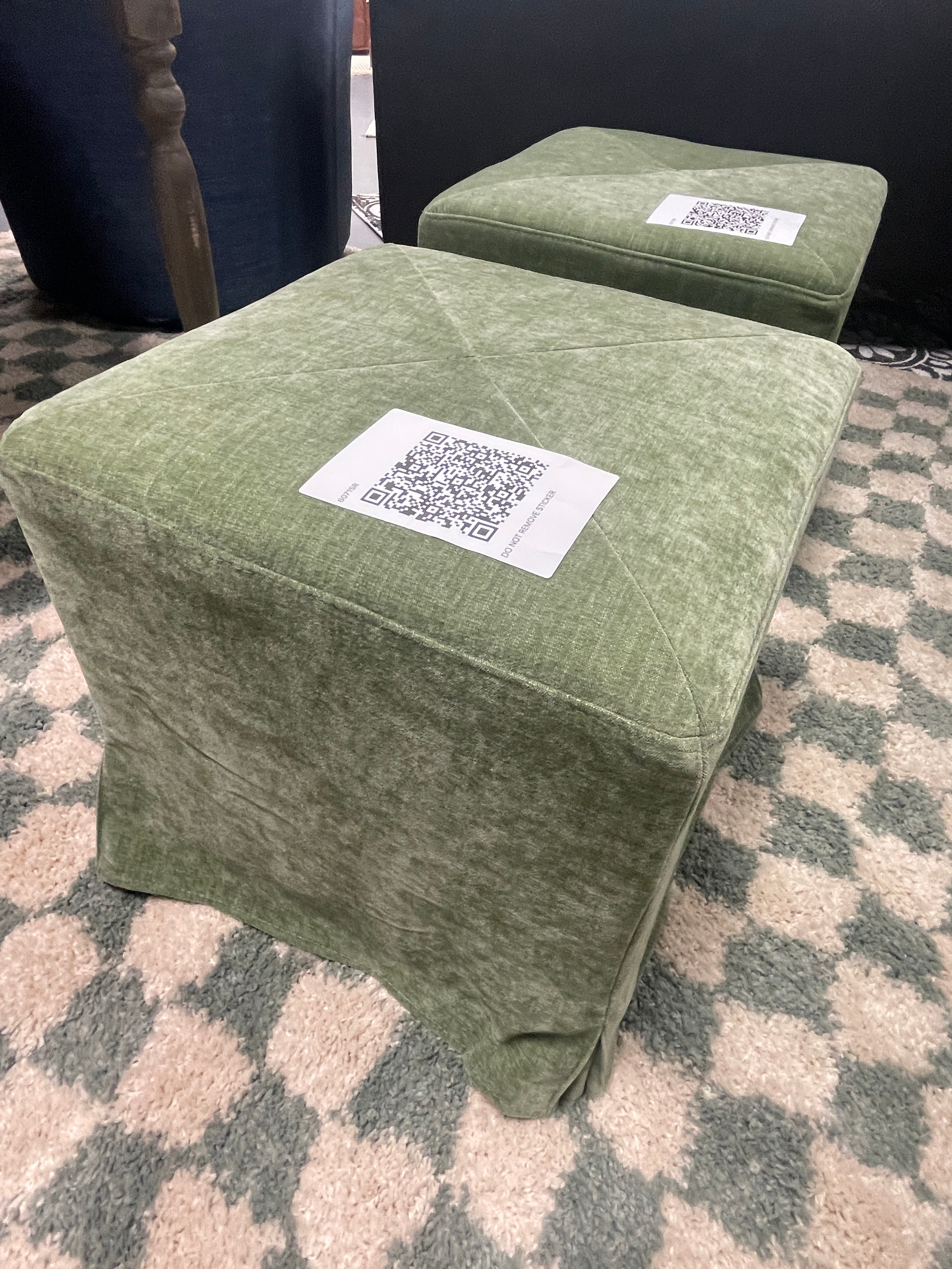 Lynwood Slipcover Cube Ottoman SHOWROOM ITEM