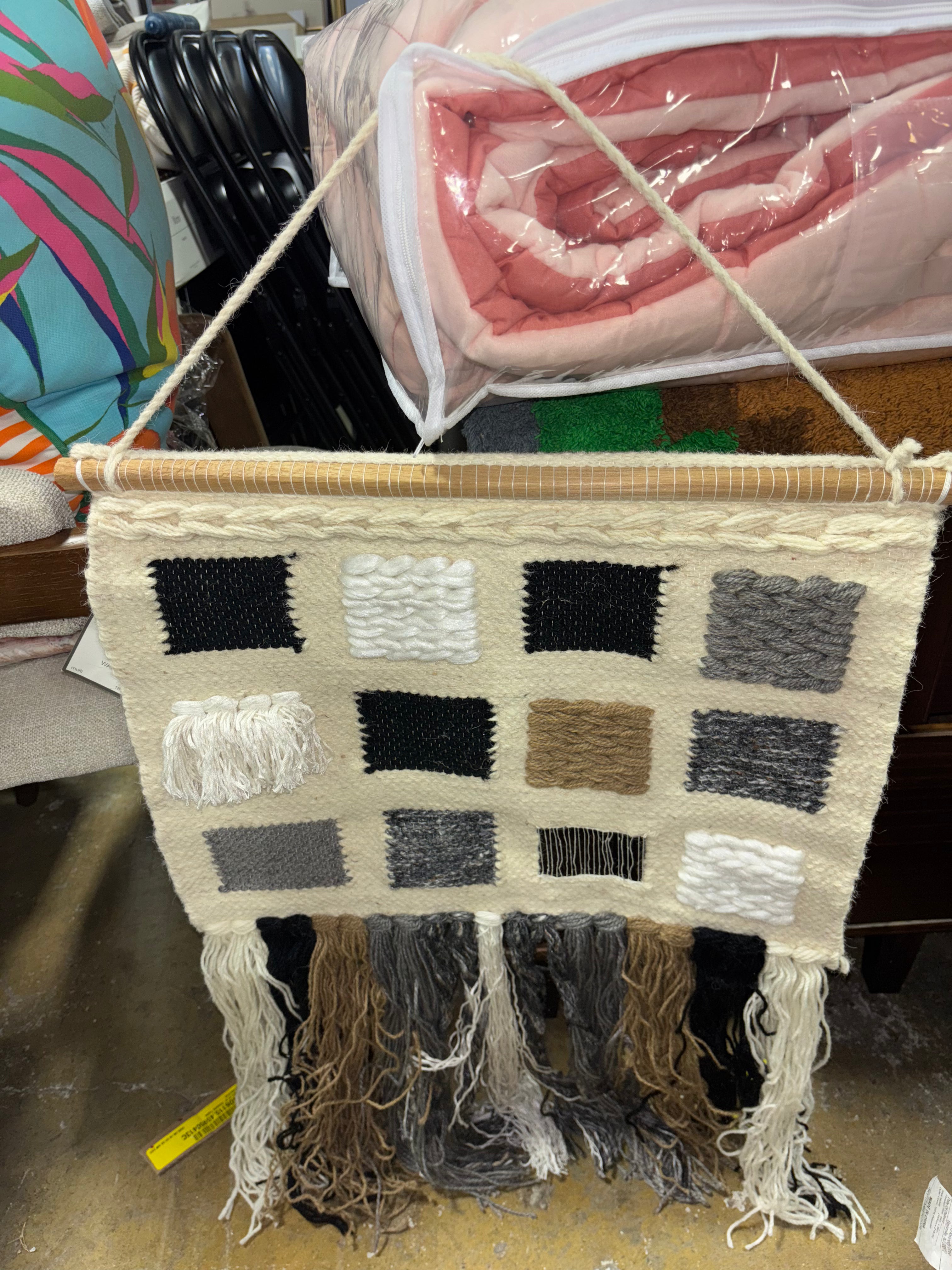 Saro Lifestyle Textured Woven Wall Hanging SHOWROOM ITEM