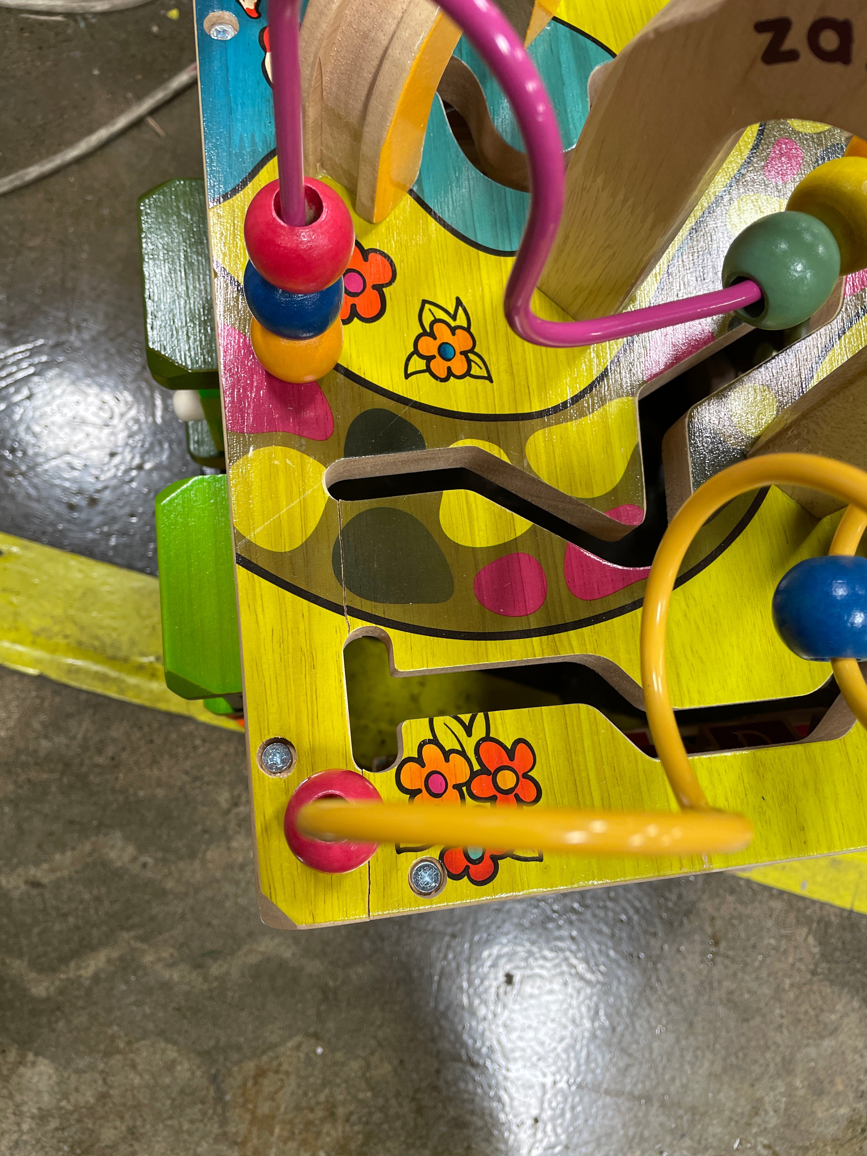 B. toys Wooden Activity Cube - Zany Zoo
