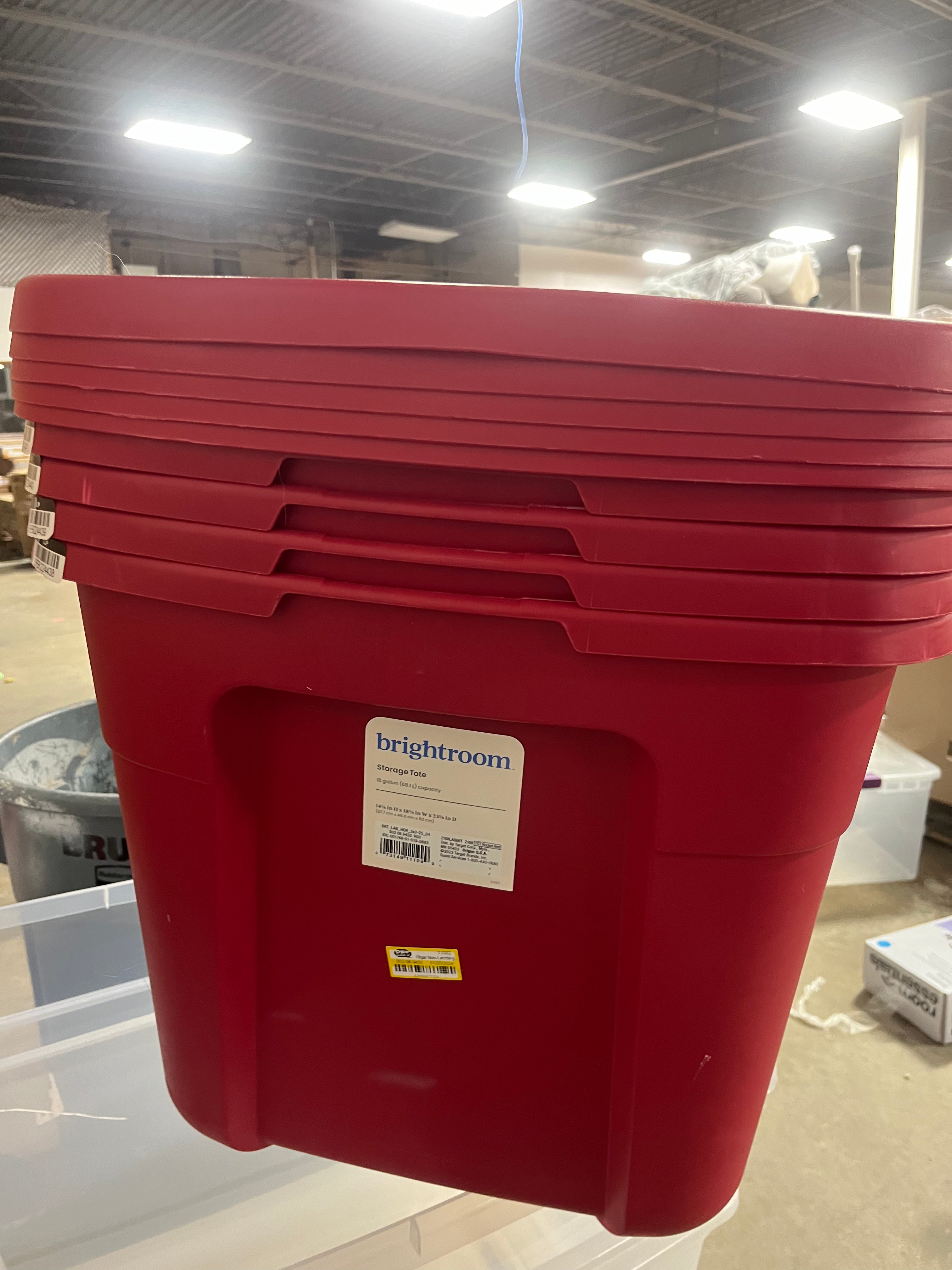 5 red stackable non latching totes