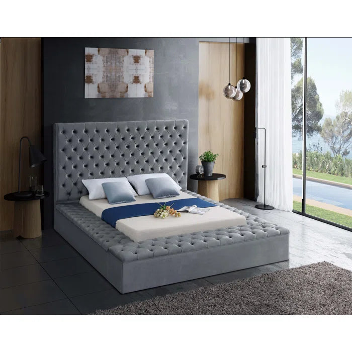 (KING) Johnnay Upholstered Platform Storage Bed SHOWROOM ITEM