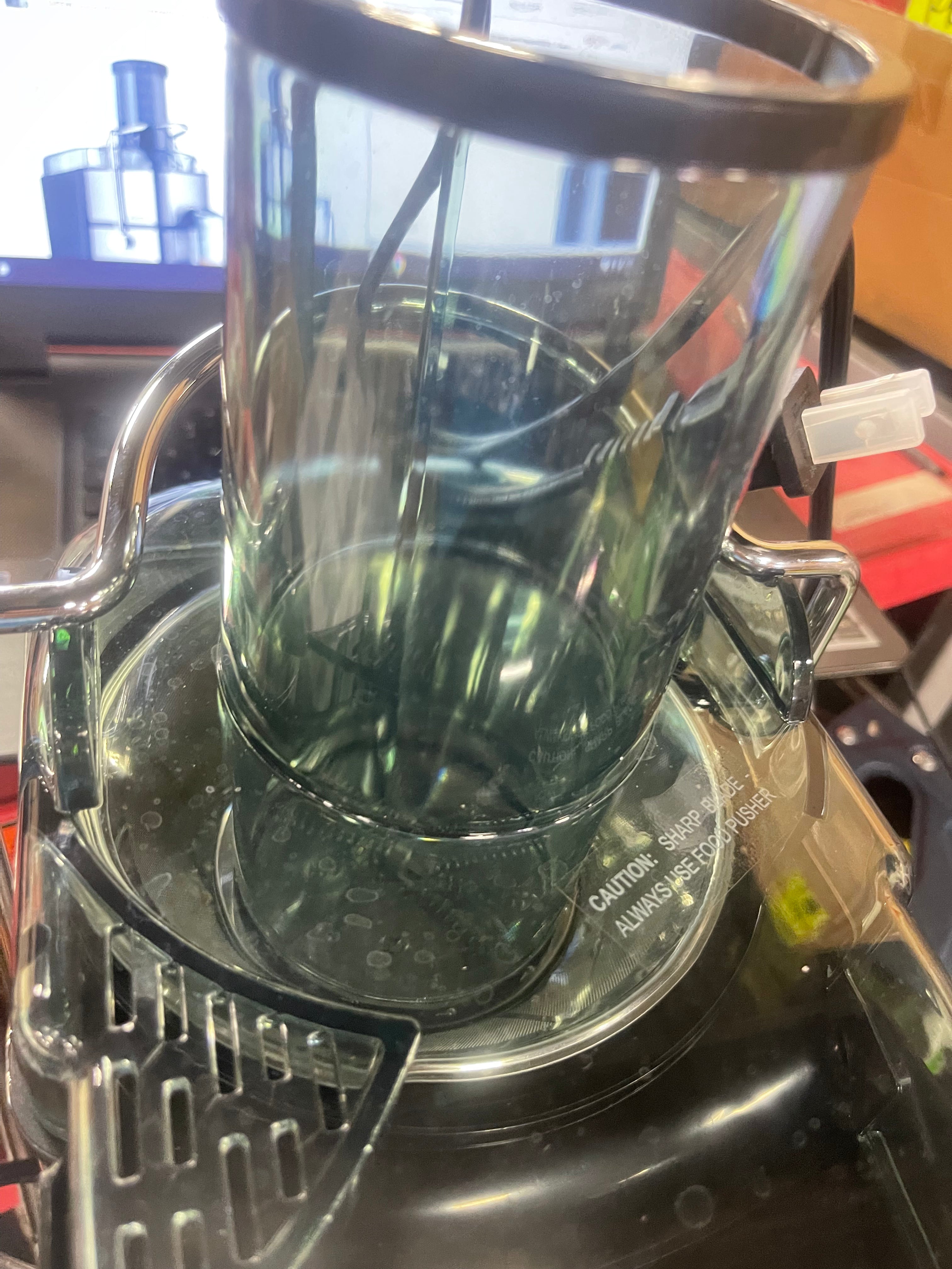 6-Speed Digital Wide Mouth Juicer with Self-Clean Cycle