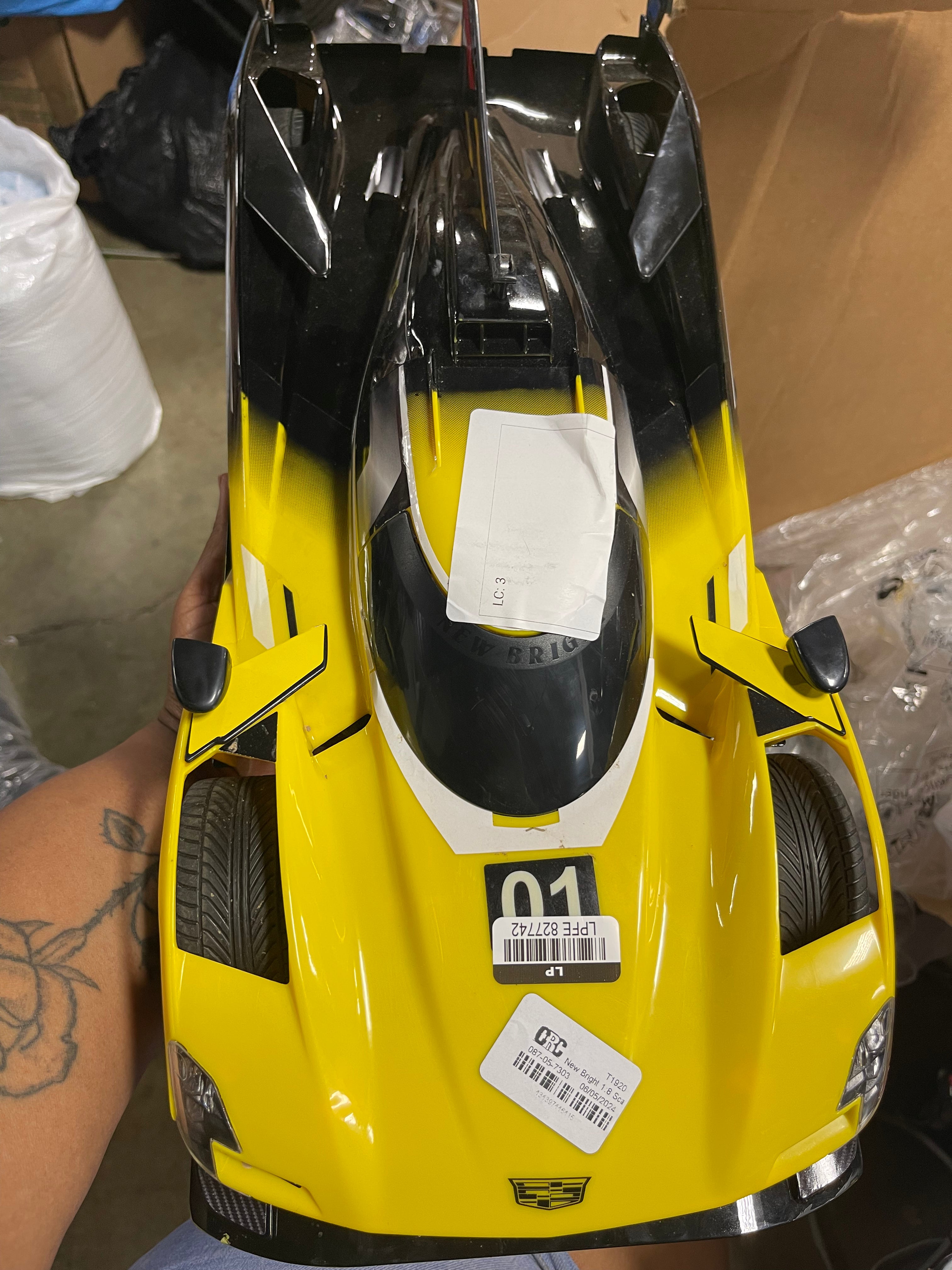 1:8 Scale Remote Control Forza Motorsport Cover Car