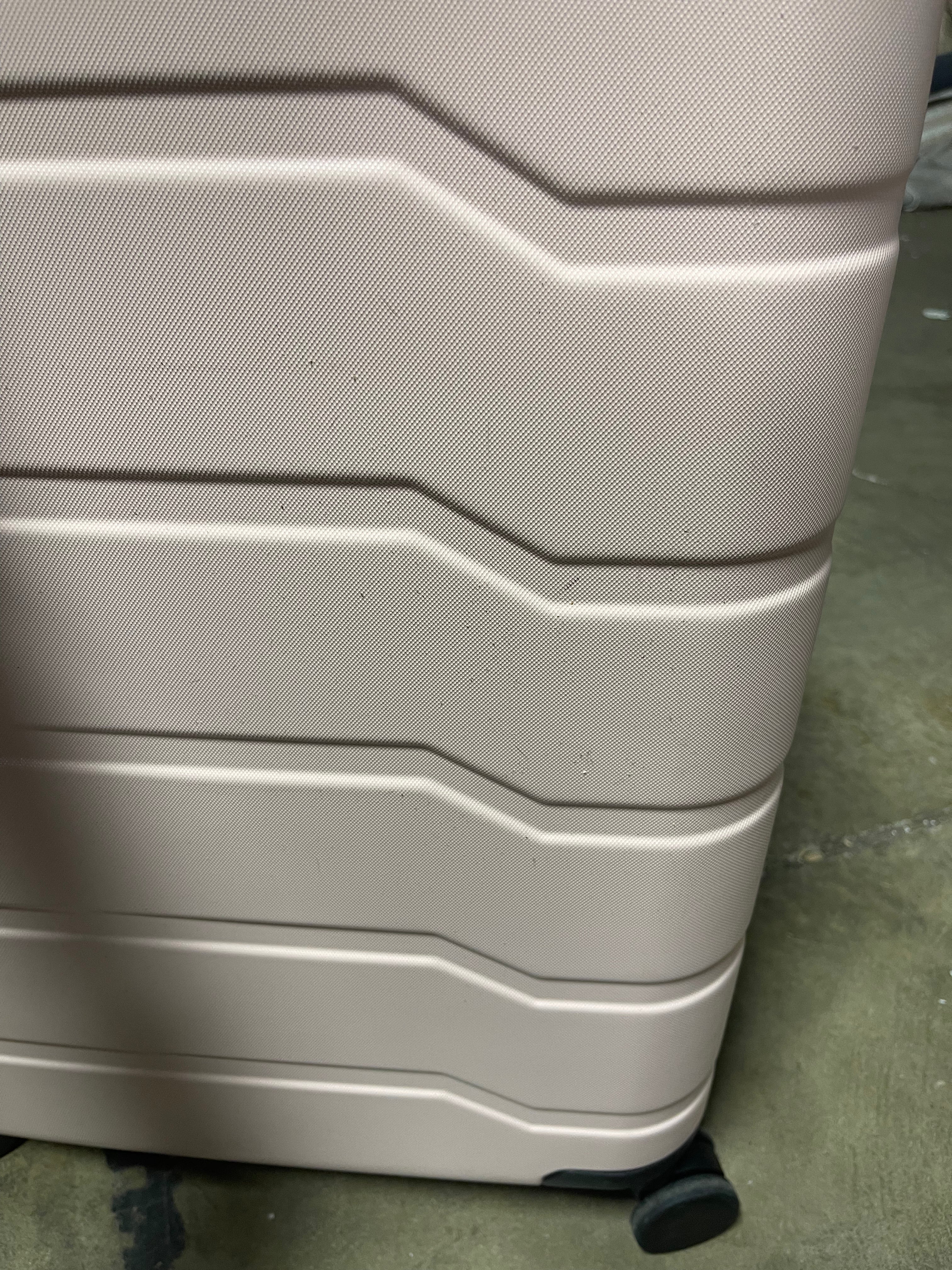 Hardside Large Checked Spinner Suitcase