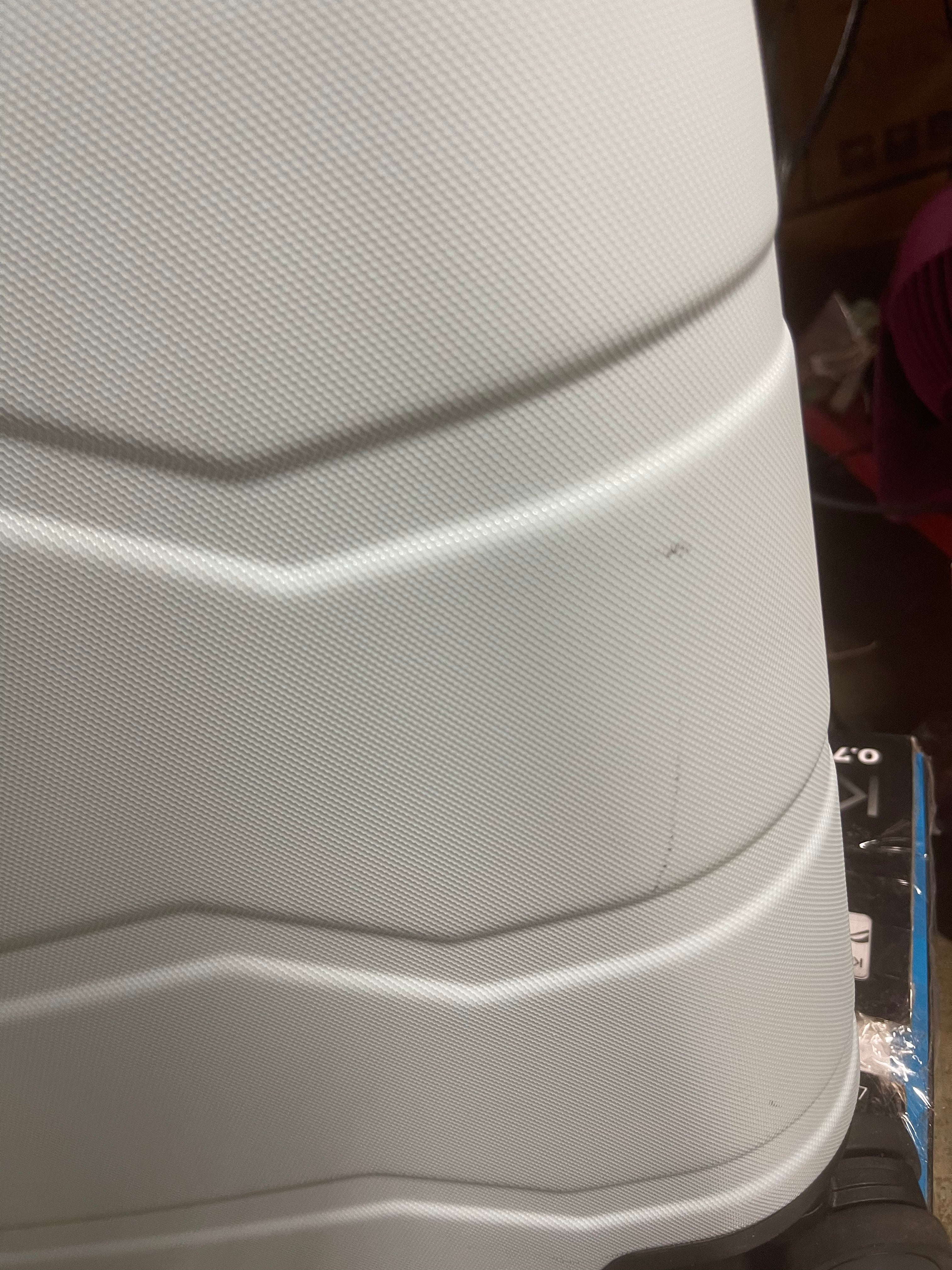 Hardside Carry On Spinner Suitcase
