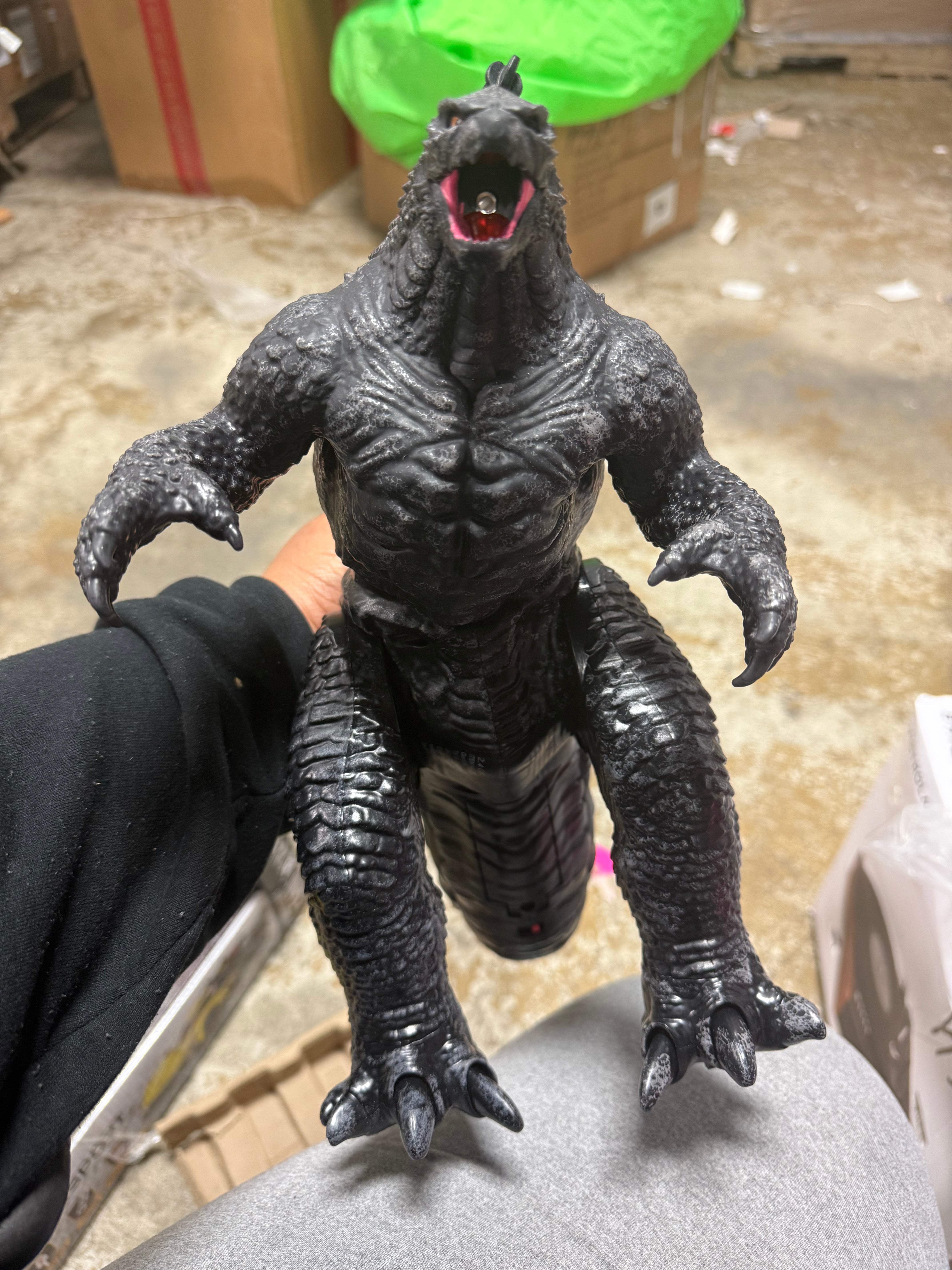Godzilla x Kong: The New Empire Heat-Ray Breath Godzilla RC – Salvage ...