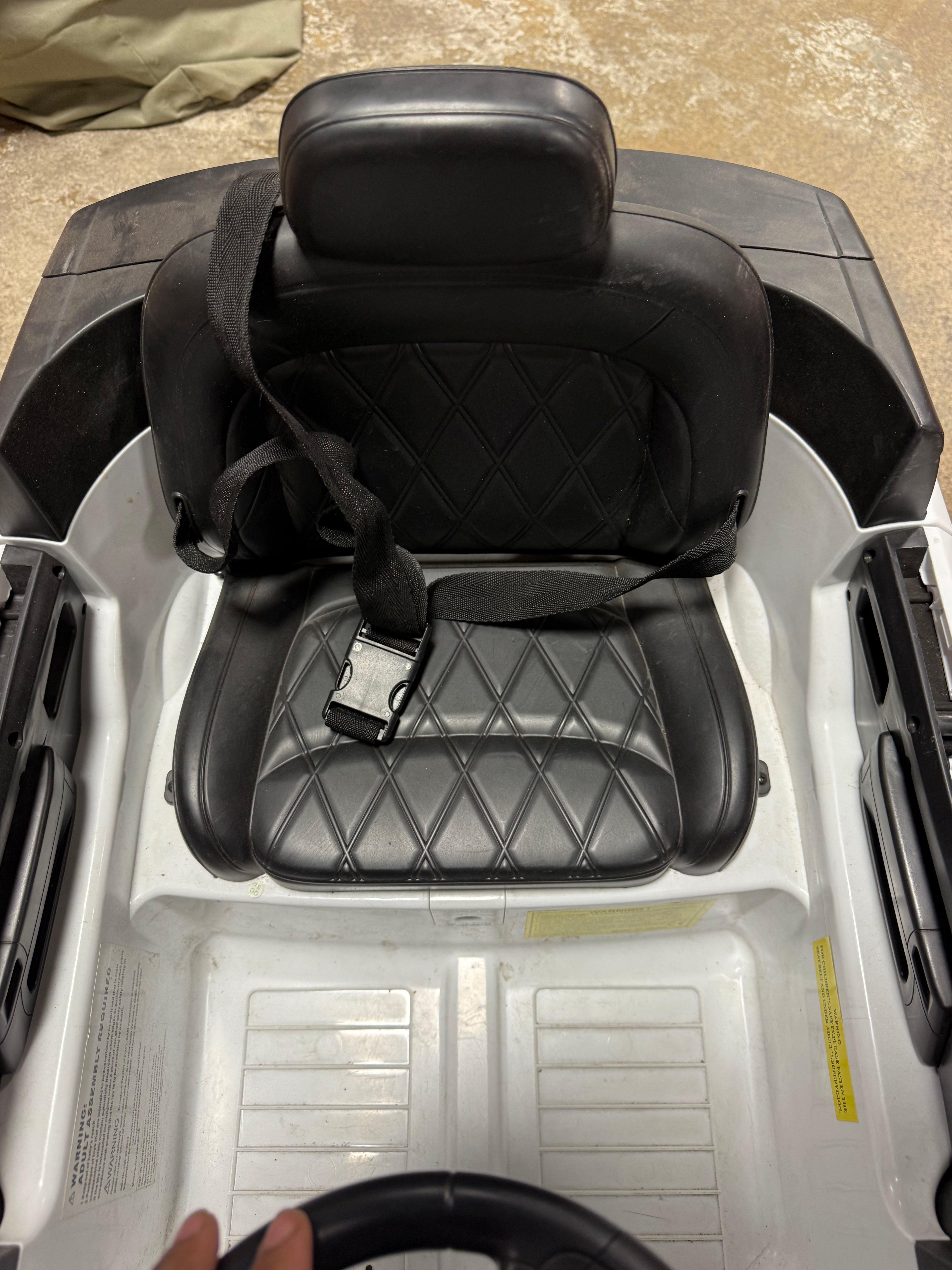 Range Rover Powered Ride-On - White