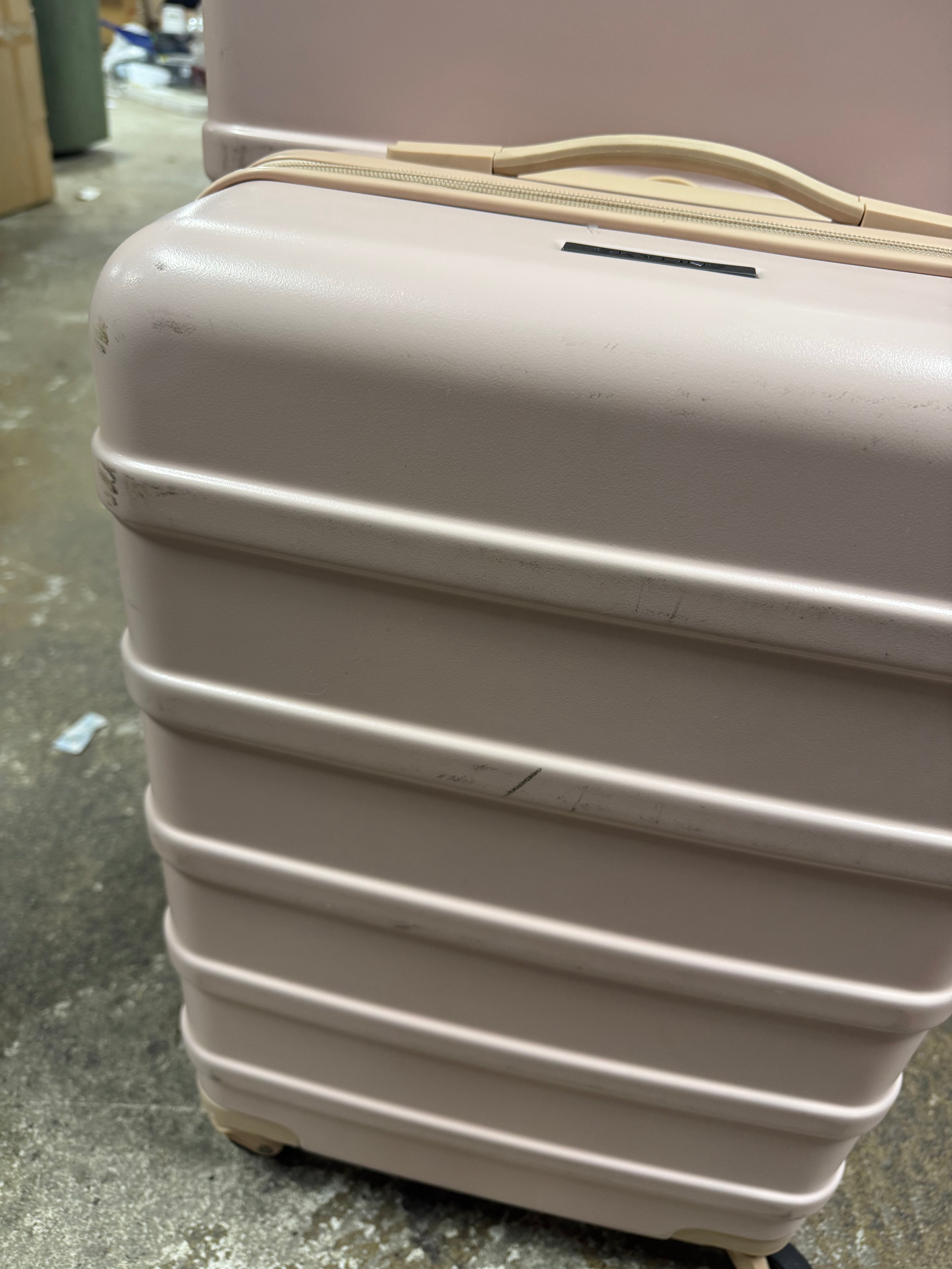 Hardside Large Checked Spinner Suitcase