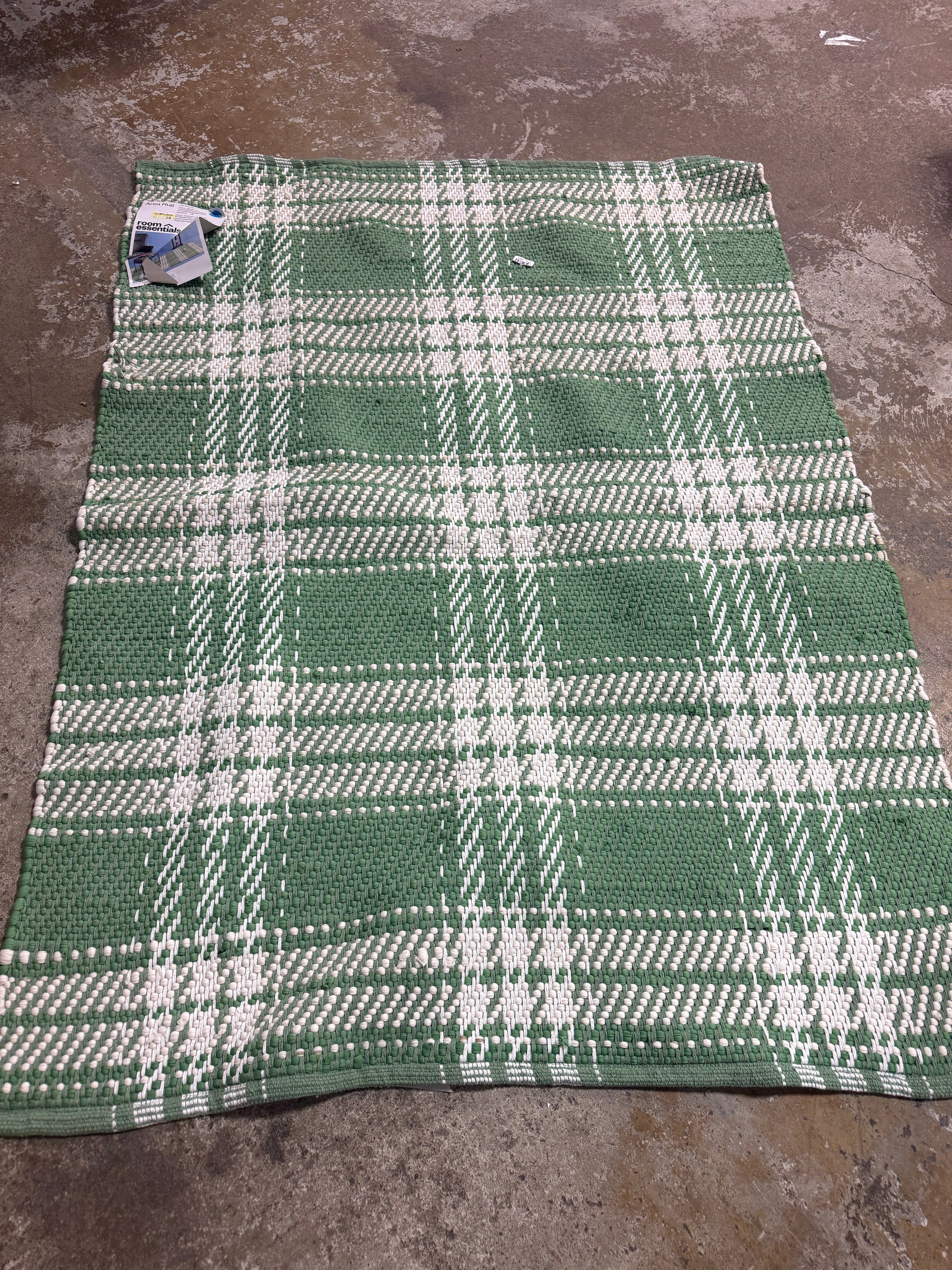 4'x5'6" Plaid Chindi Handwoven Area Rug