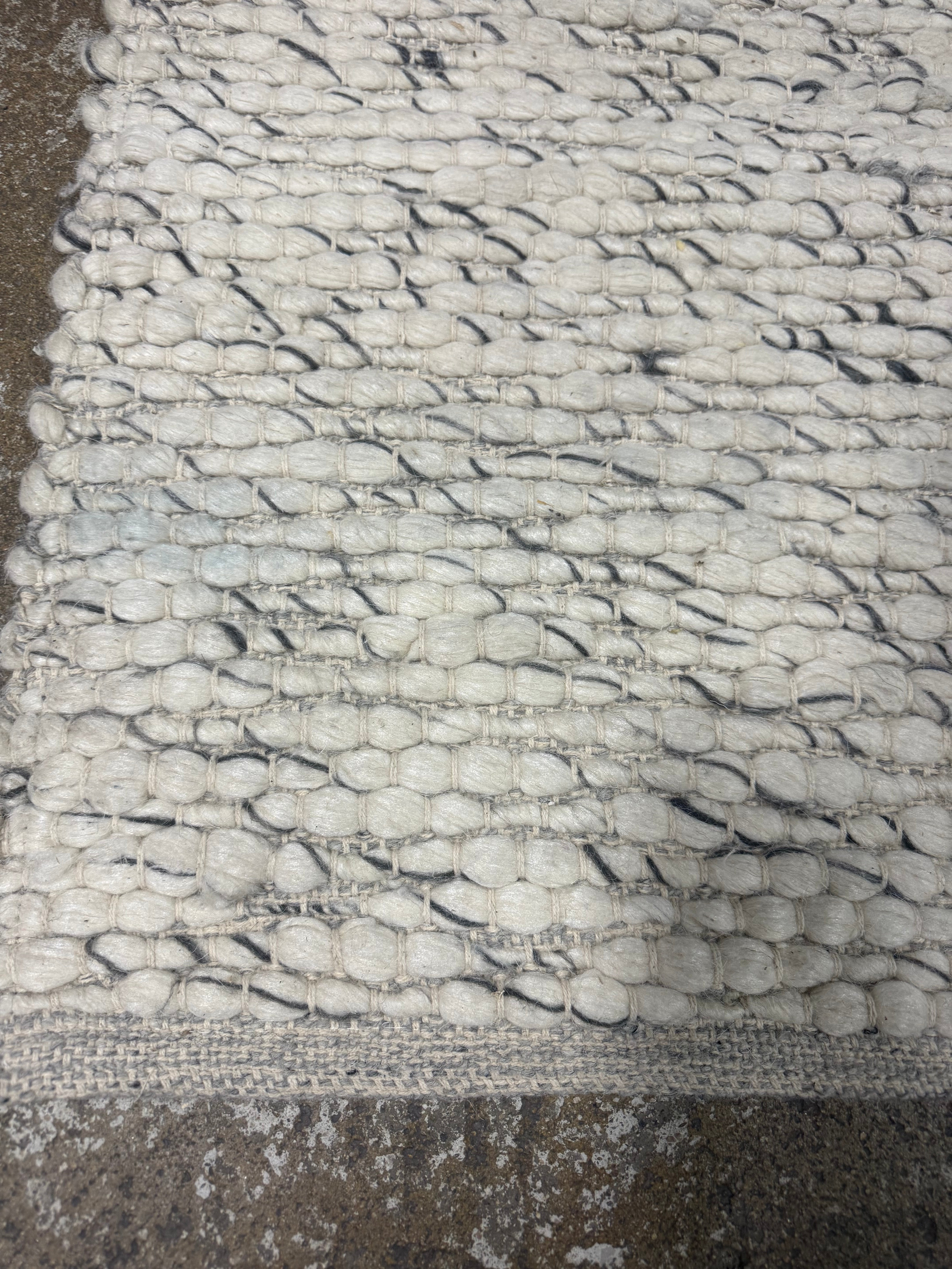 Chunky Rectangular Handmade Woven Area Rug Cream 2'4"x7' Runner