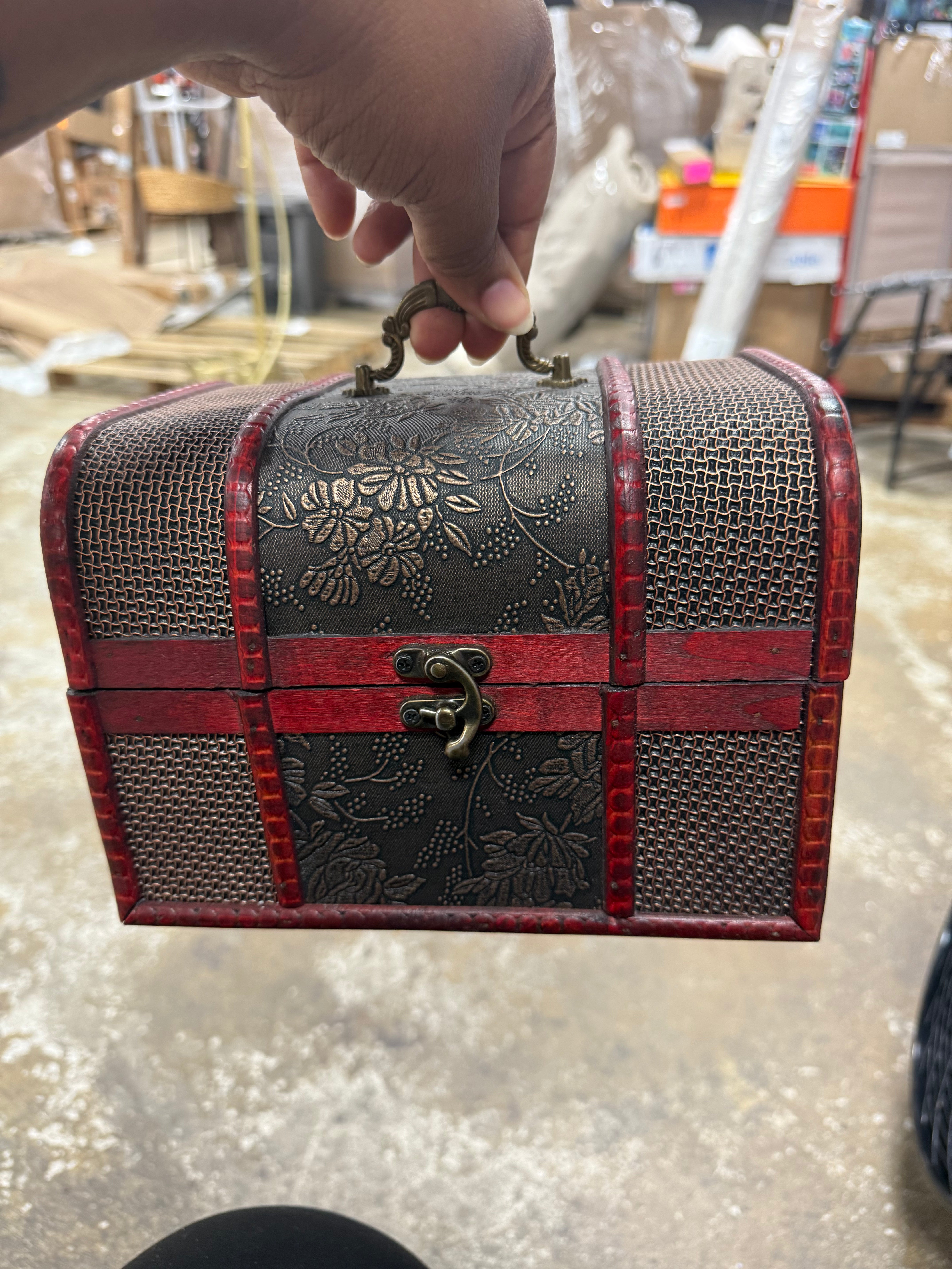 Set of 5 Diamond Embossed MDF and Faux Leather Exquisite Exquisit Jewelry Chest Box