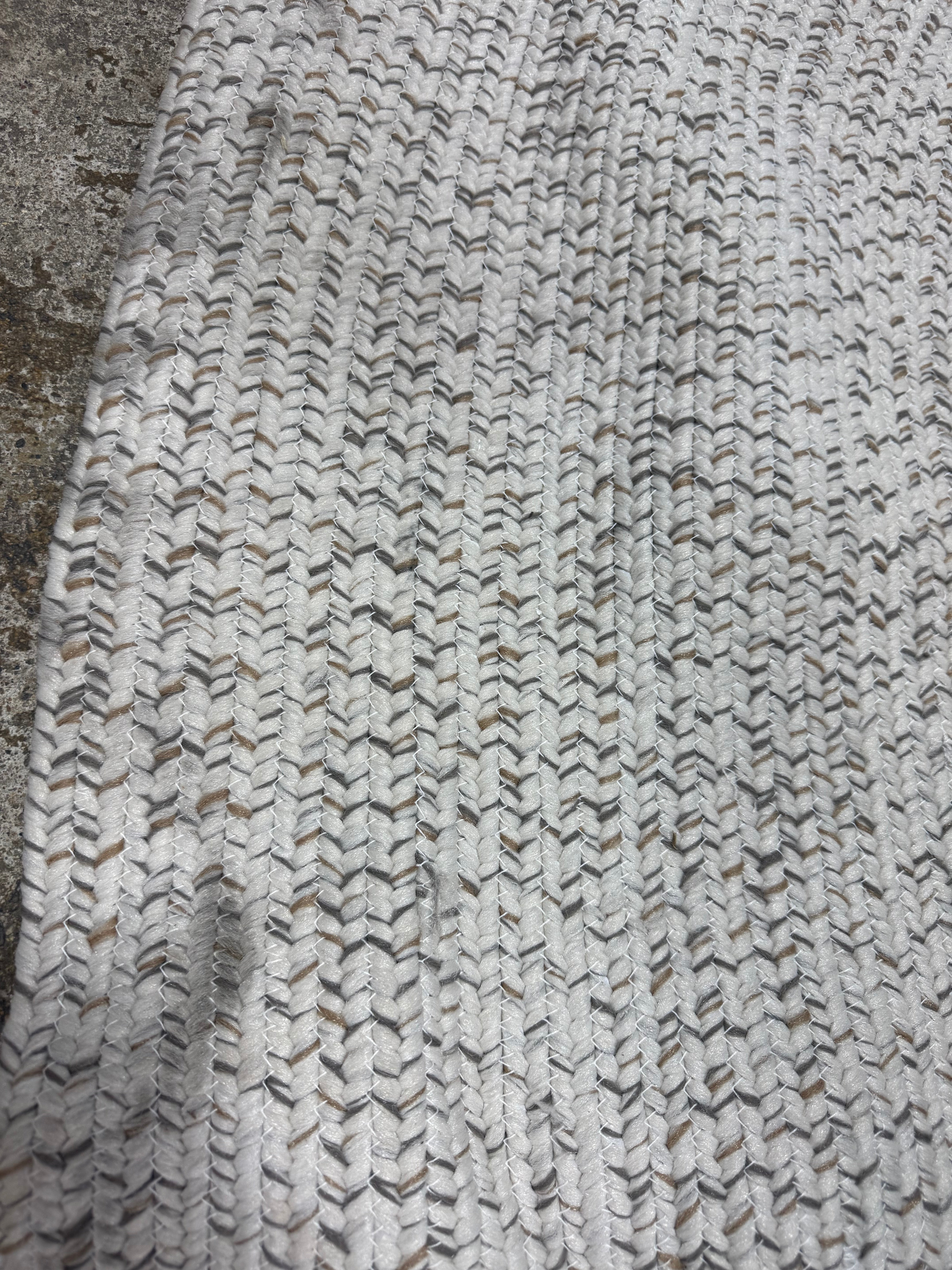 Wynn Braided Indoor/Outdoor Area Rug 5'x8' Oval