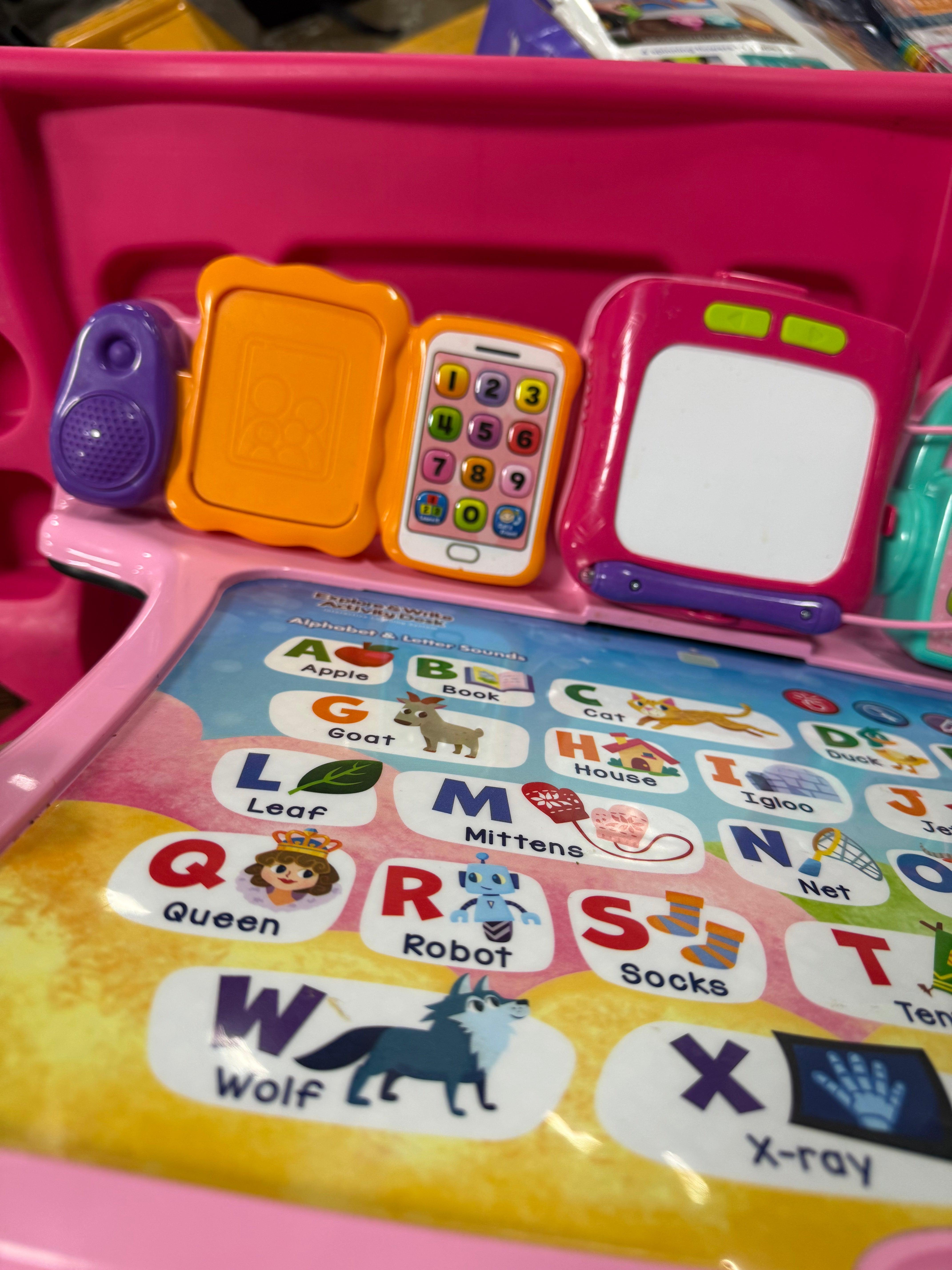 Explore And Write Activity Desk - Pink