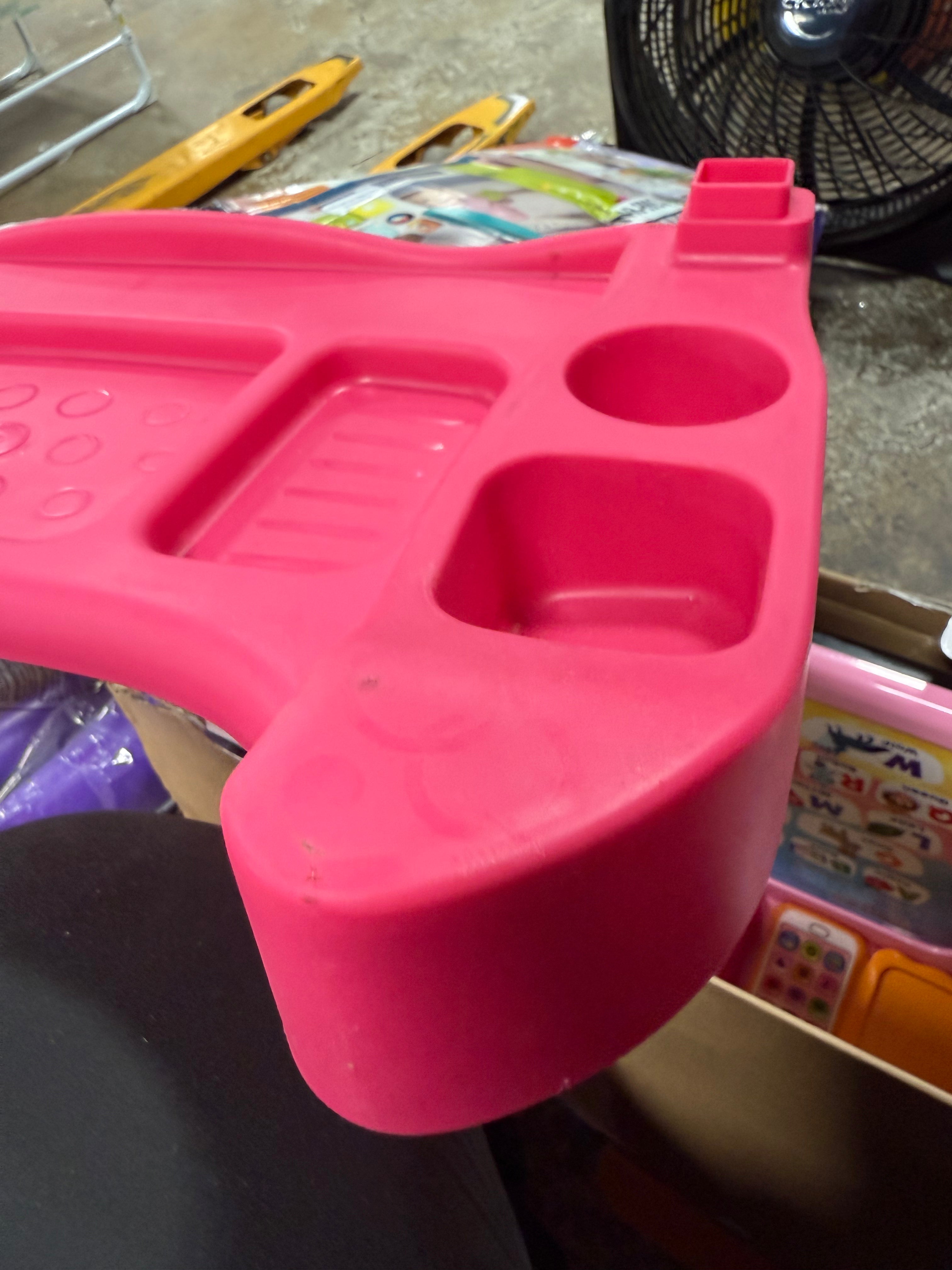 Explore And Write Activity Desk - Pink