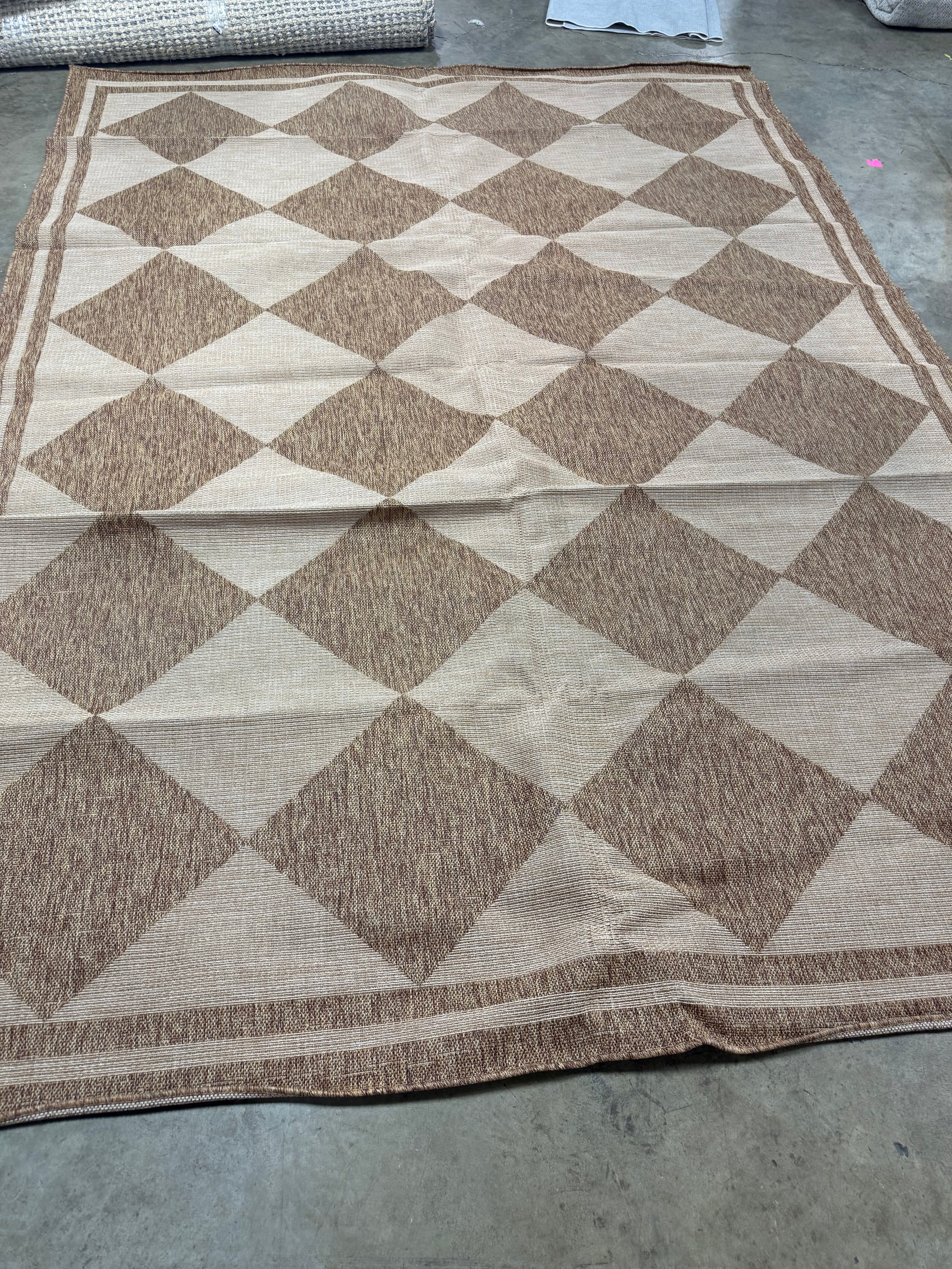 Sabina Diamond Trellis Indoor/Outdoor Area Rug 9'6"x12'