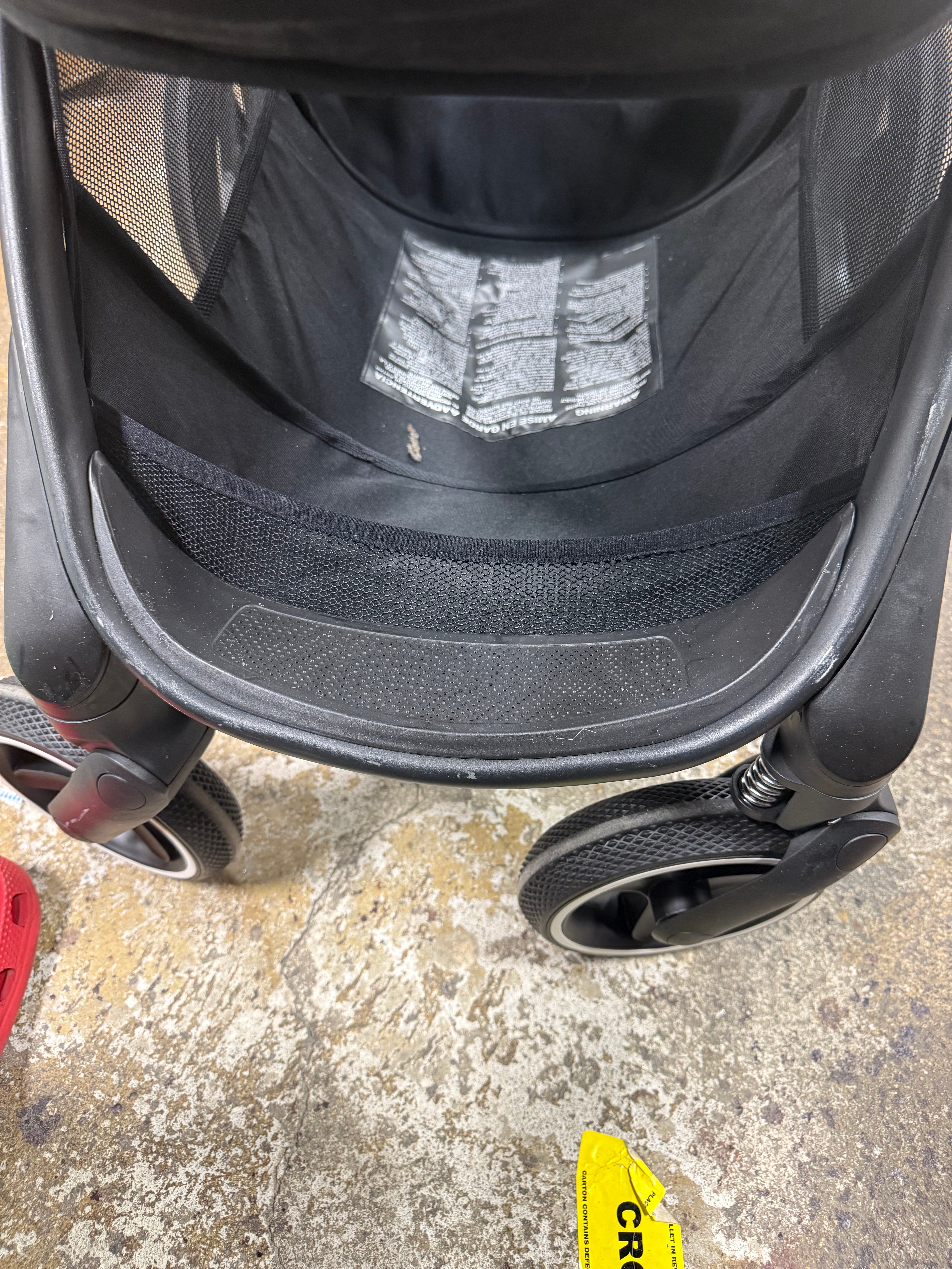 Shyft Intuiti+ Modular Stroller - Dubhan Black