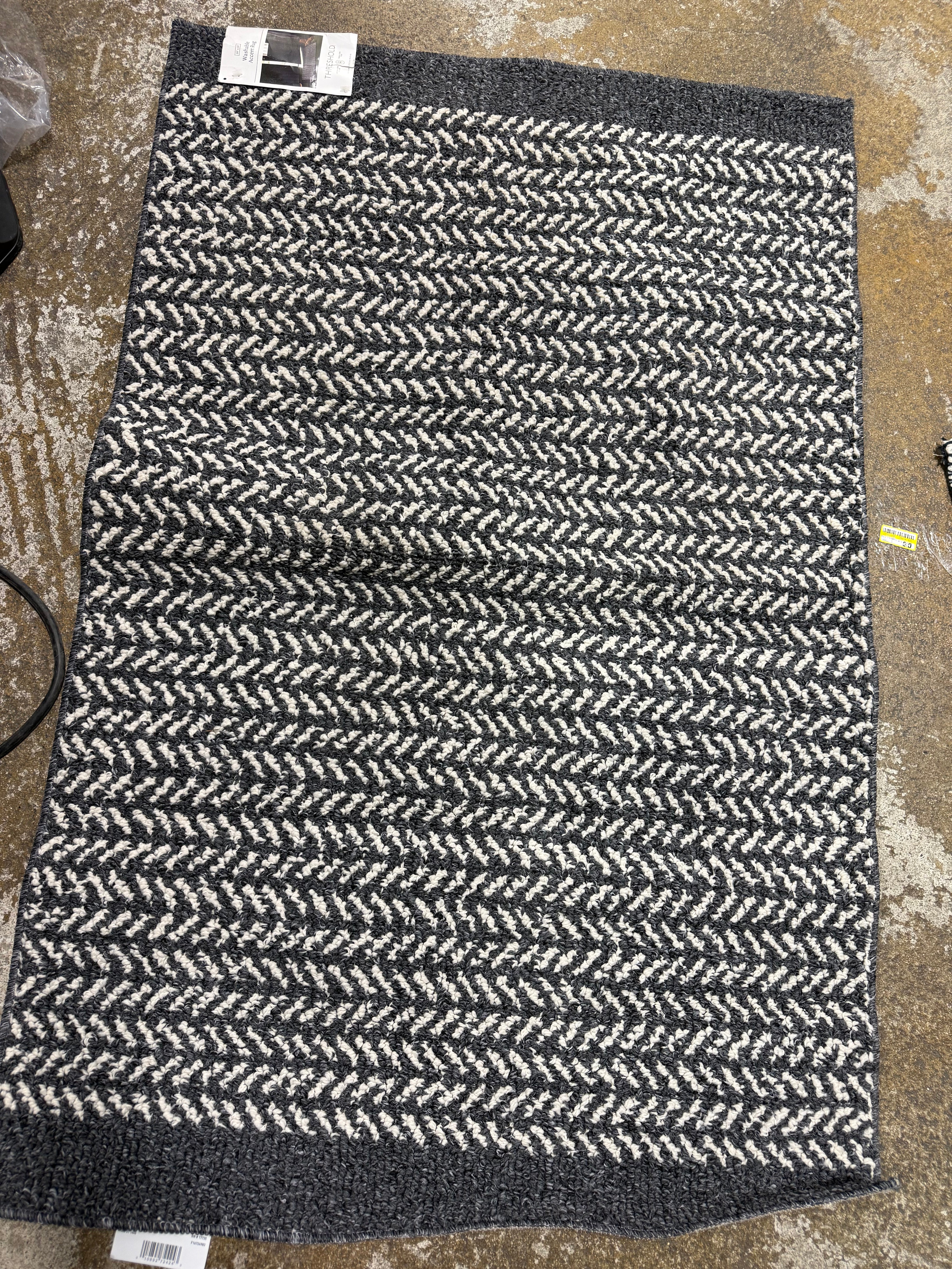 Washable Weave Herringbone Rug 2'6"x3'8"