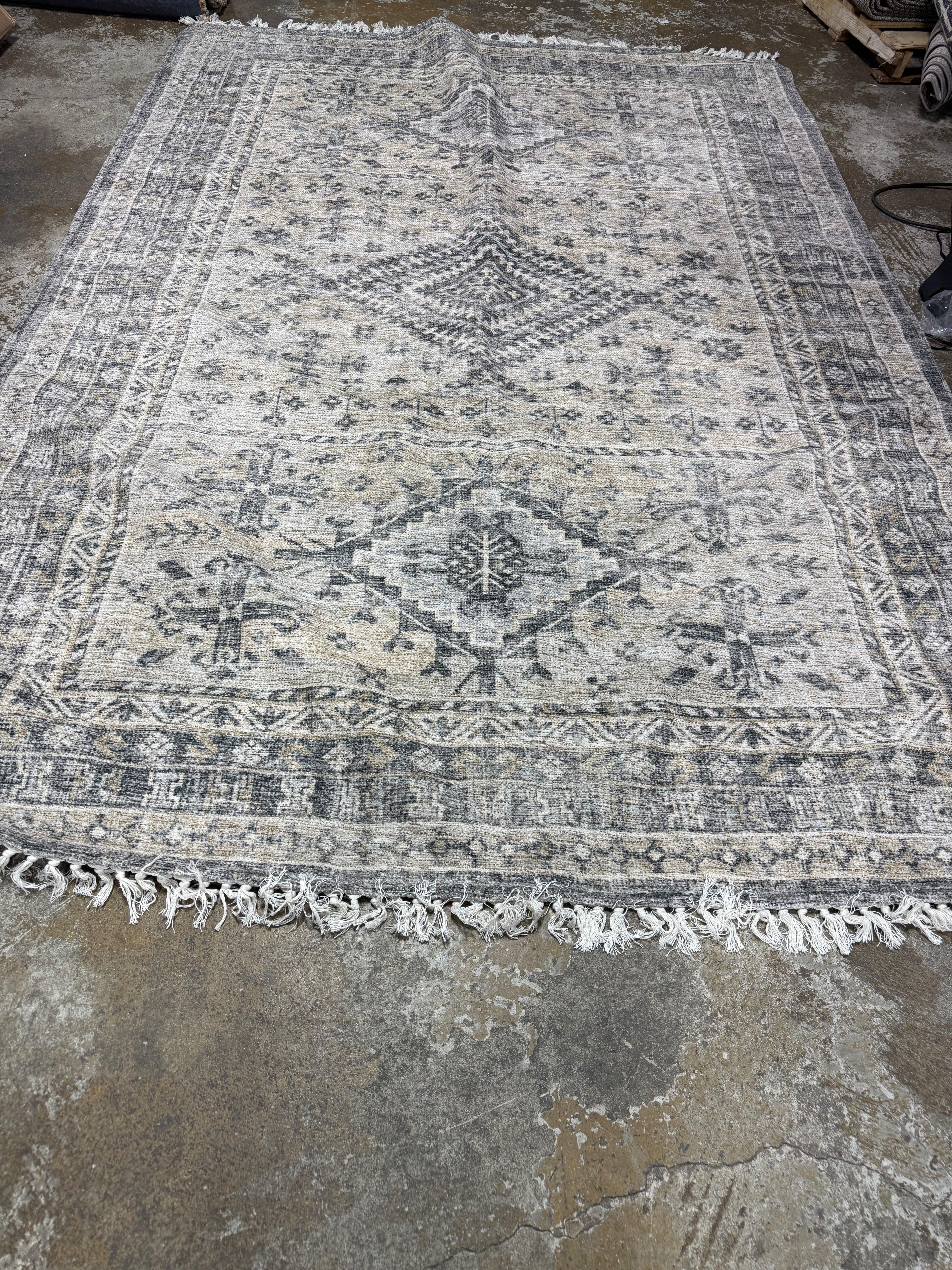 Pine Brook Diamond Persian Style Rug 7'x10'