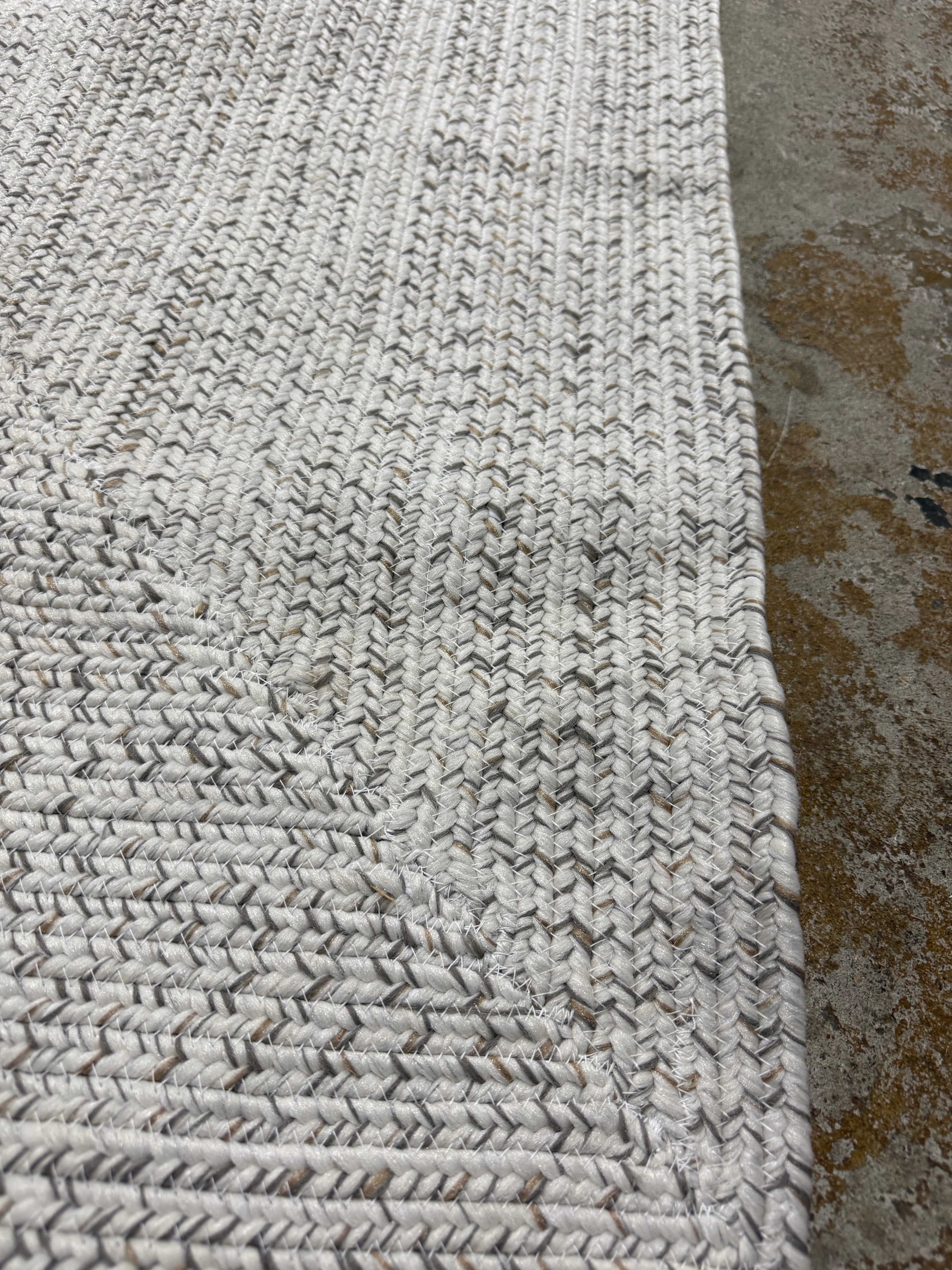 Wynn Braided Indoor/Outdoor Area Rug 7'6"x9'6" Rectangle