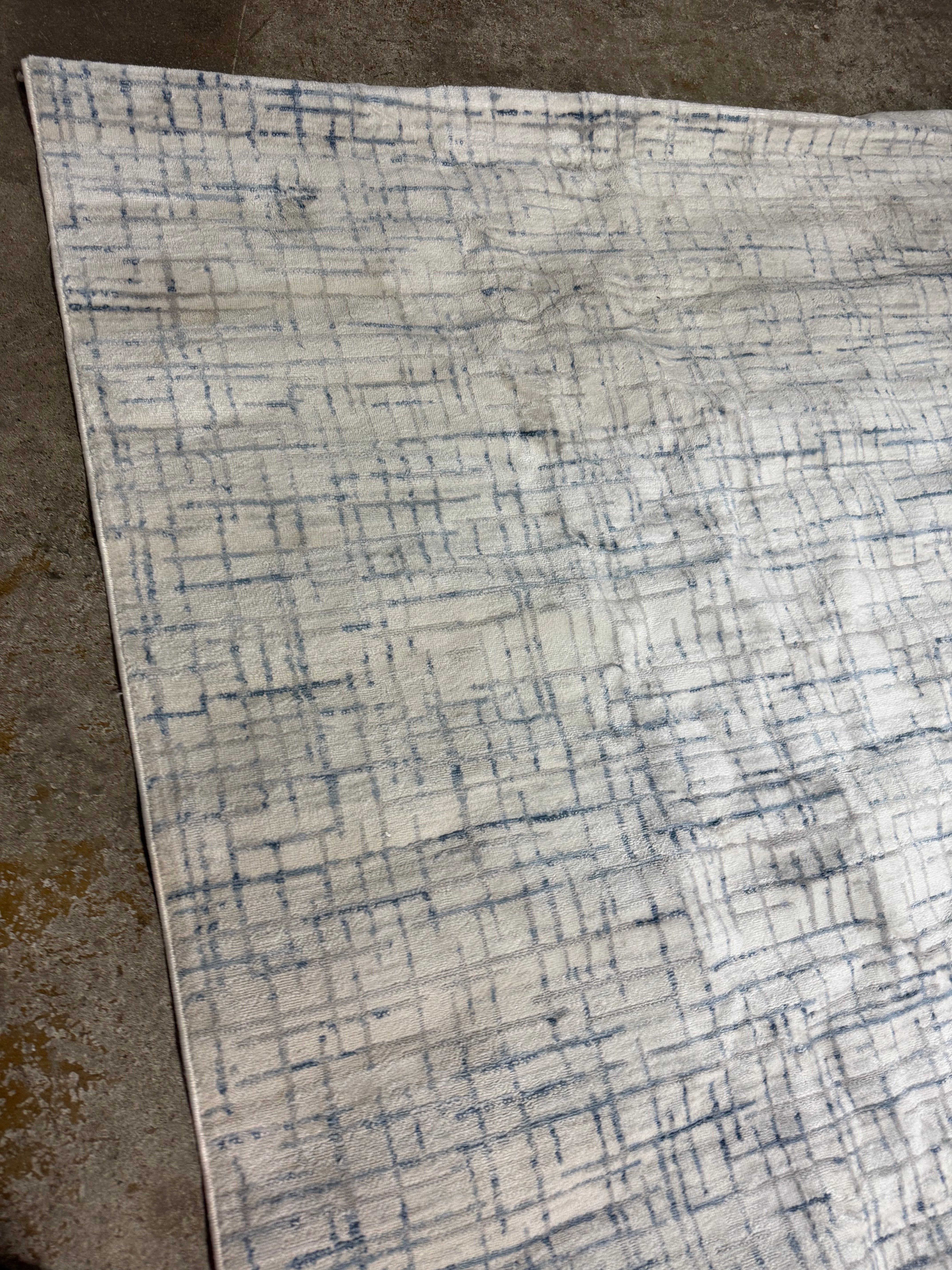 Beckfille Accent Rug 5'x7'