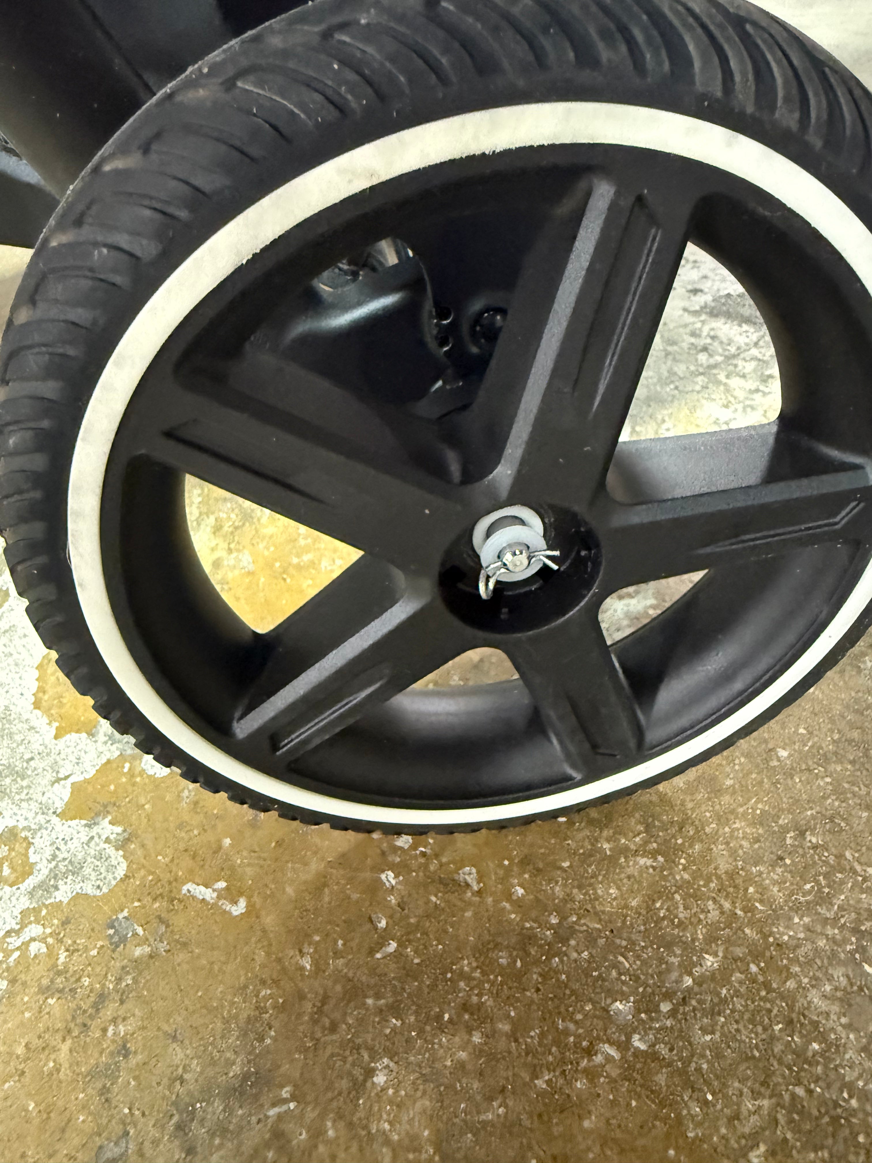 Outpace Travel System STROLLER ONLY