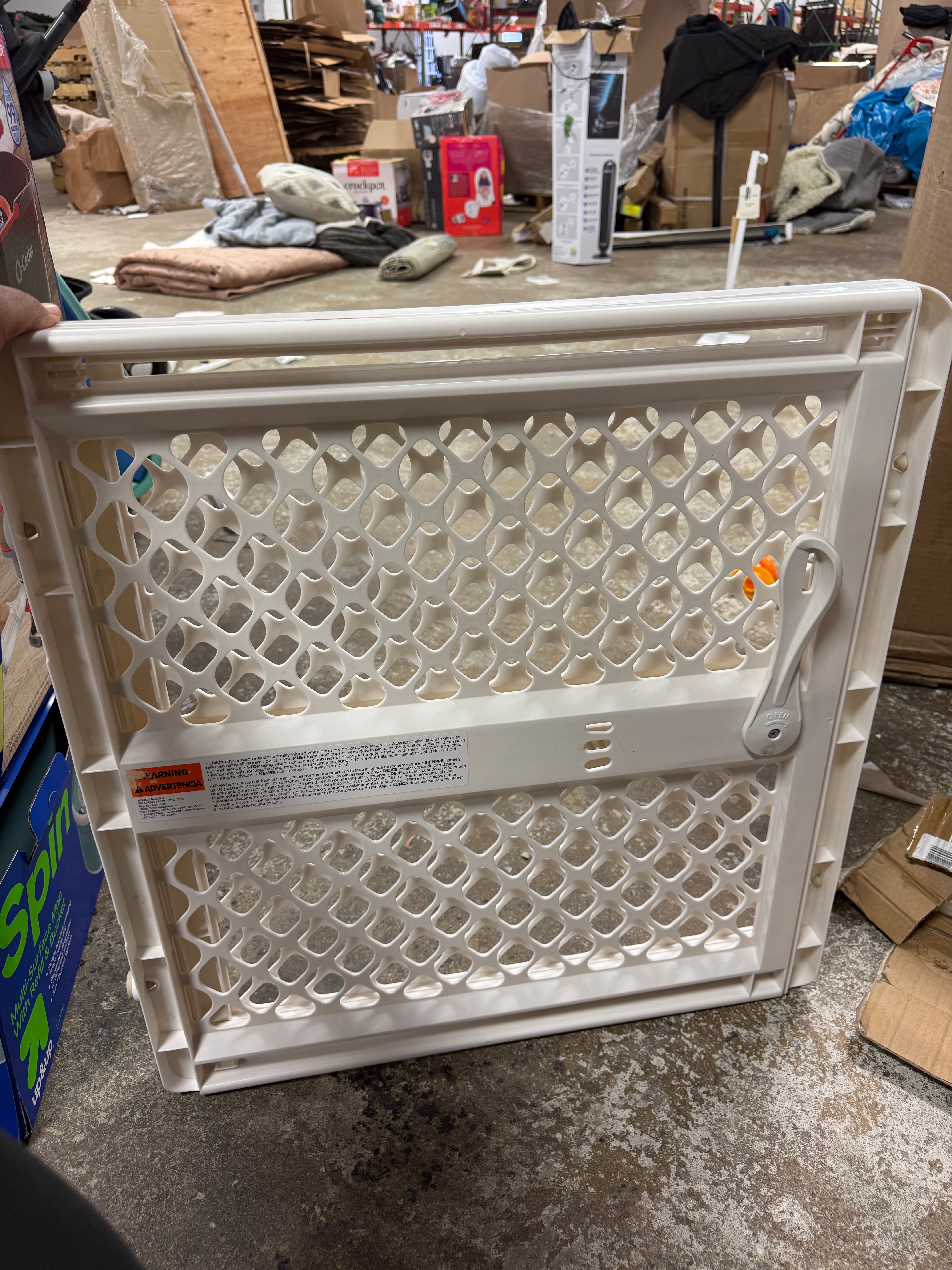 2-in-1 Supergate Secure Plastic Gate - White