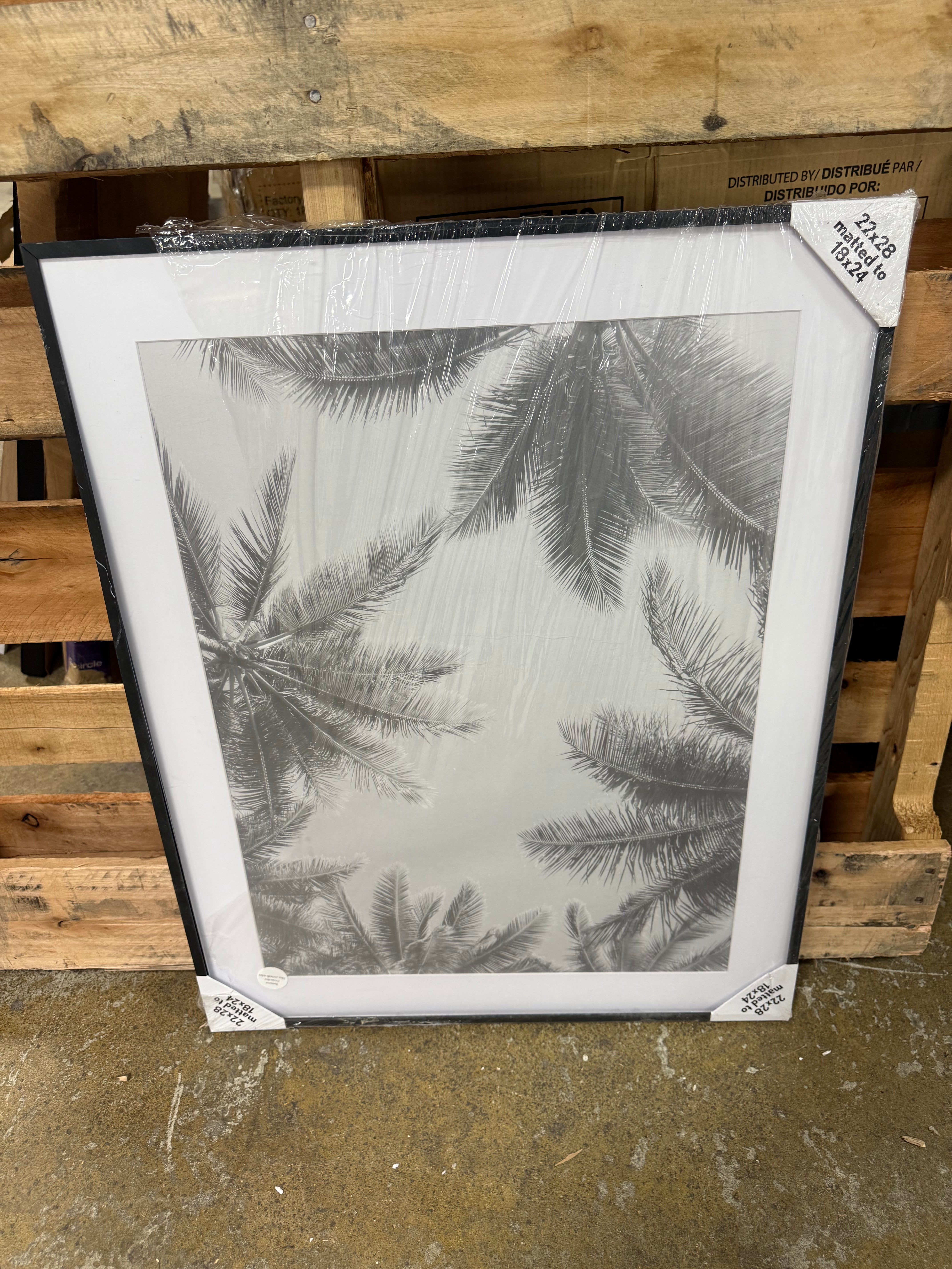 Elevated Aluminum Poster Frame Black